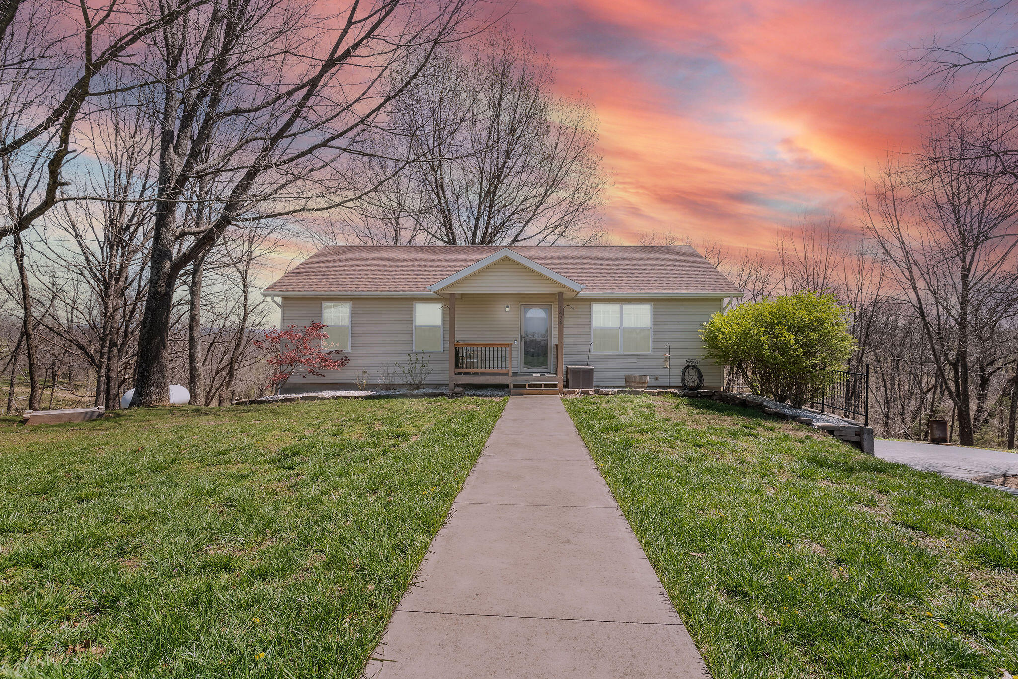1476 Emerald Road Property Photo 32