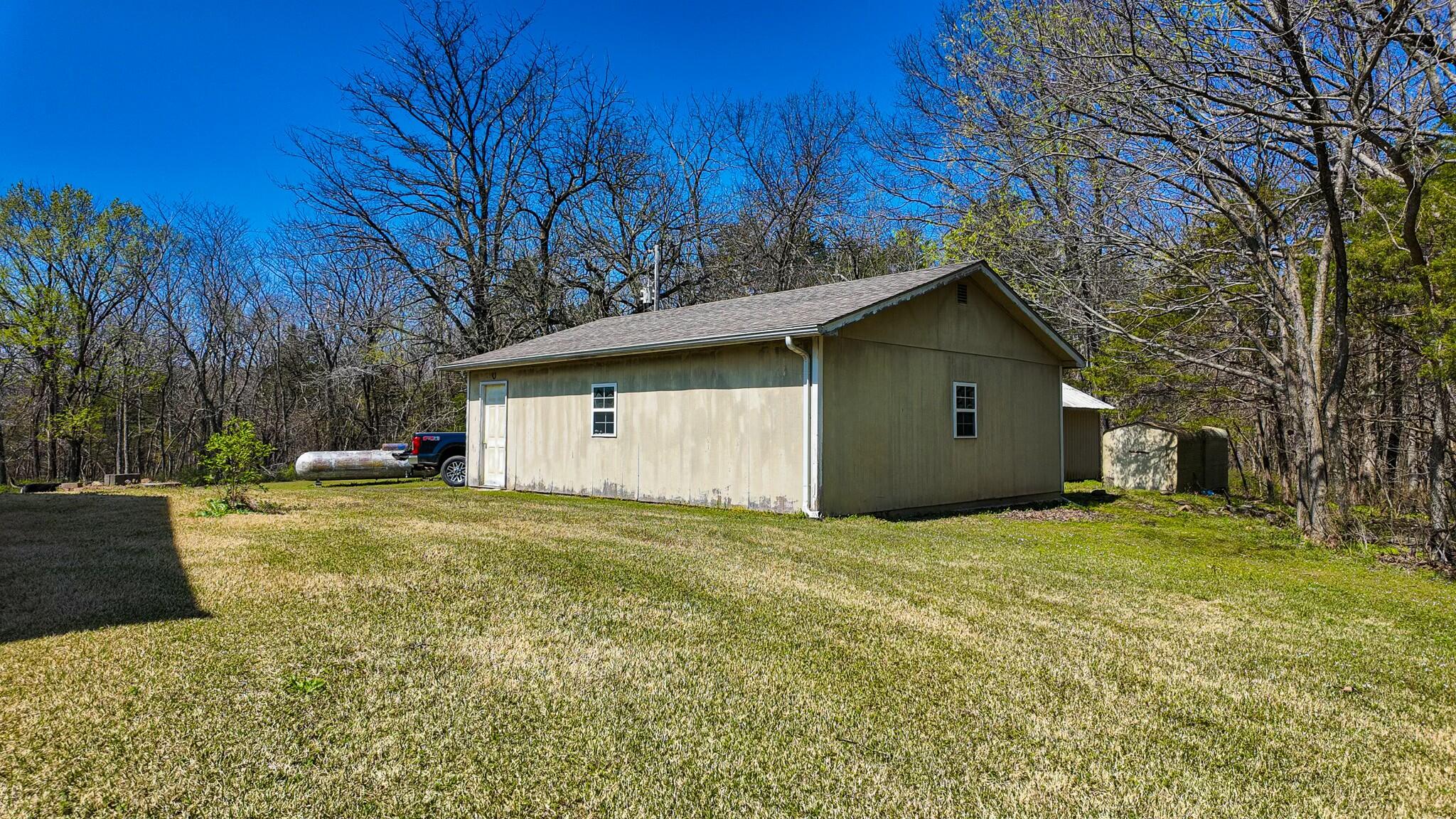 19769 Cr 270 Property Photo 61