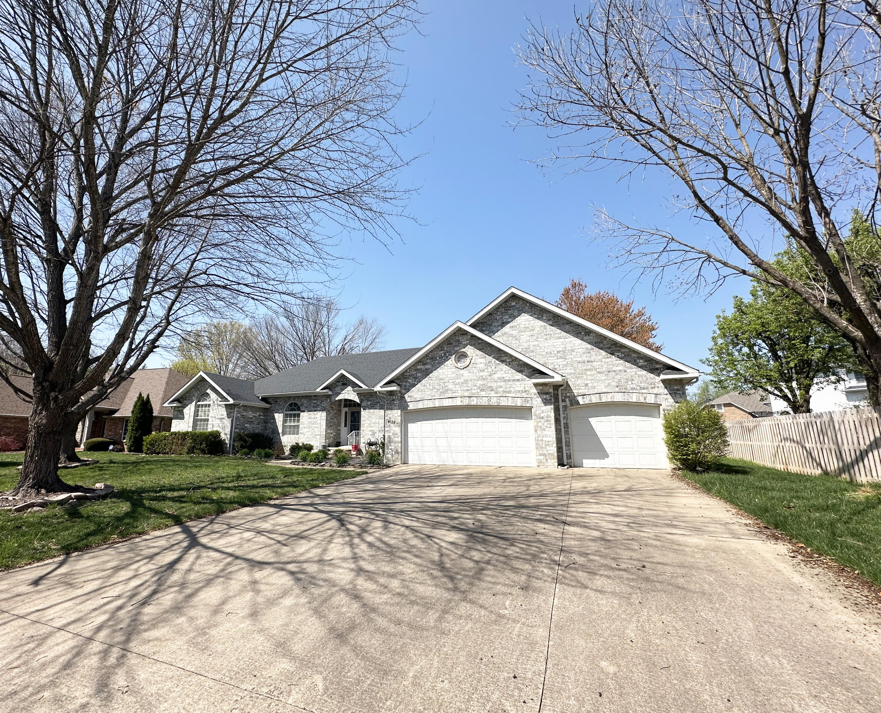 4129 East Windsong Street Property Photo 1
