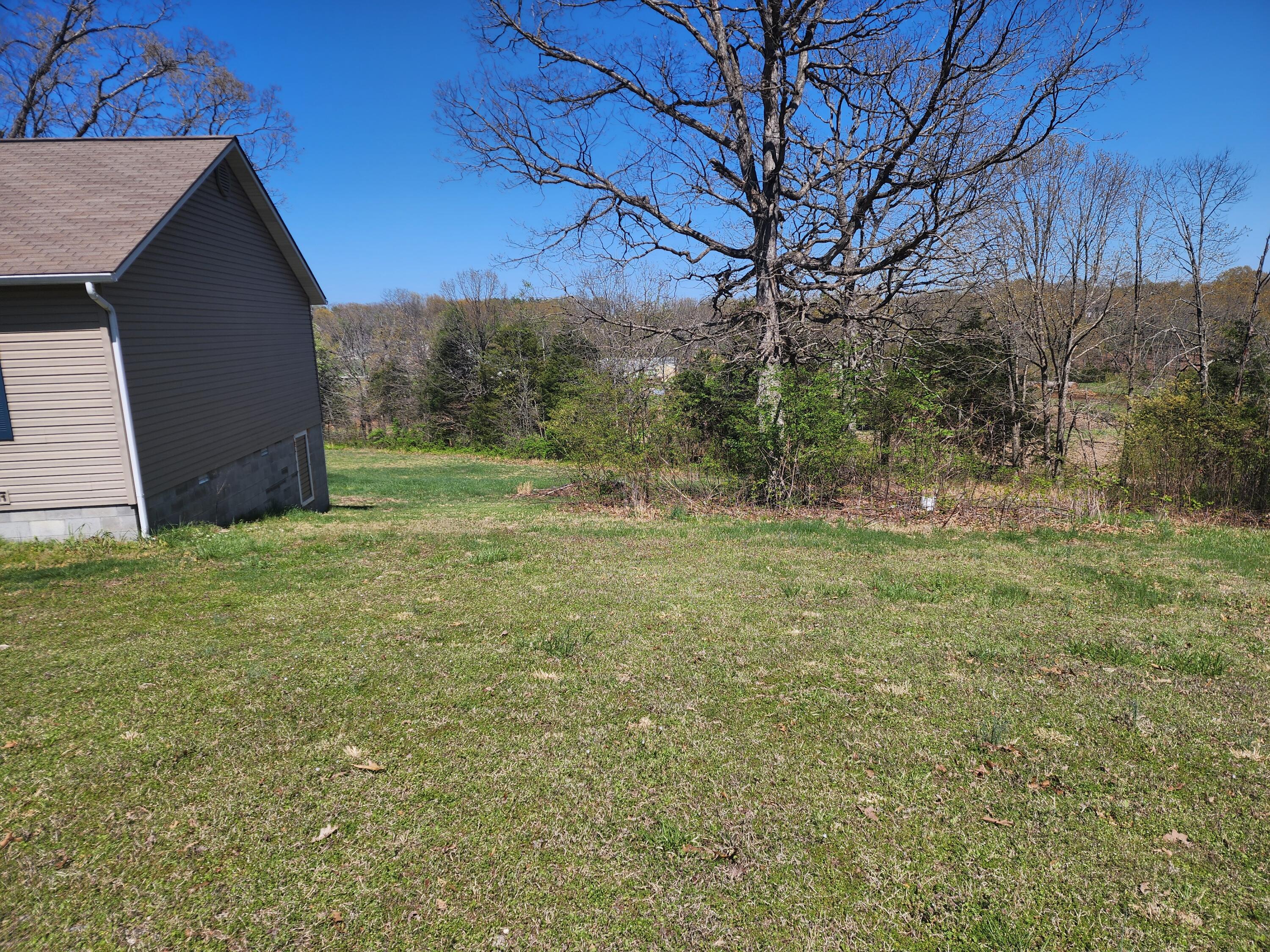 5068 North Highway 7 Property Photo 4