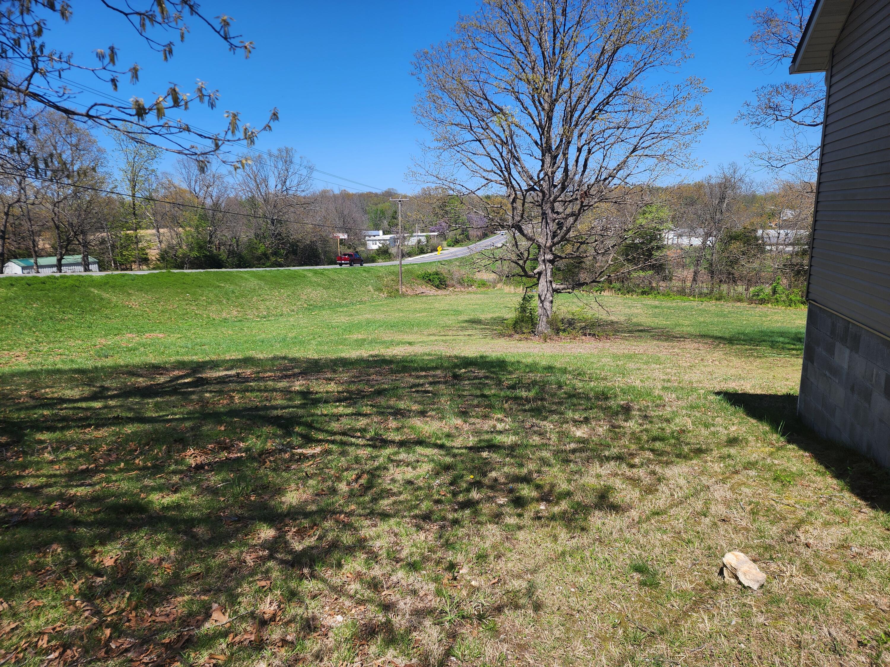 5068 North Highway 7 Property Photo 6