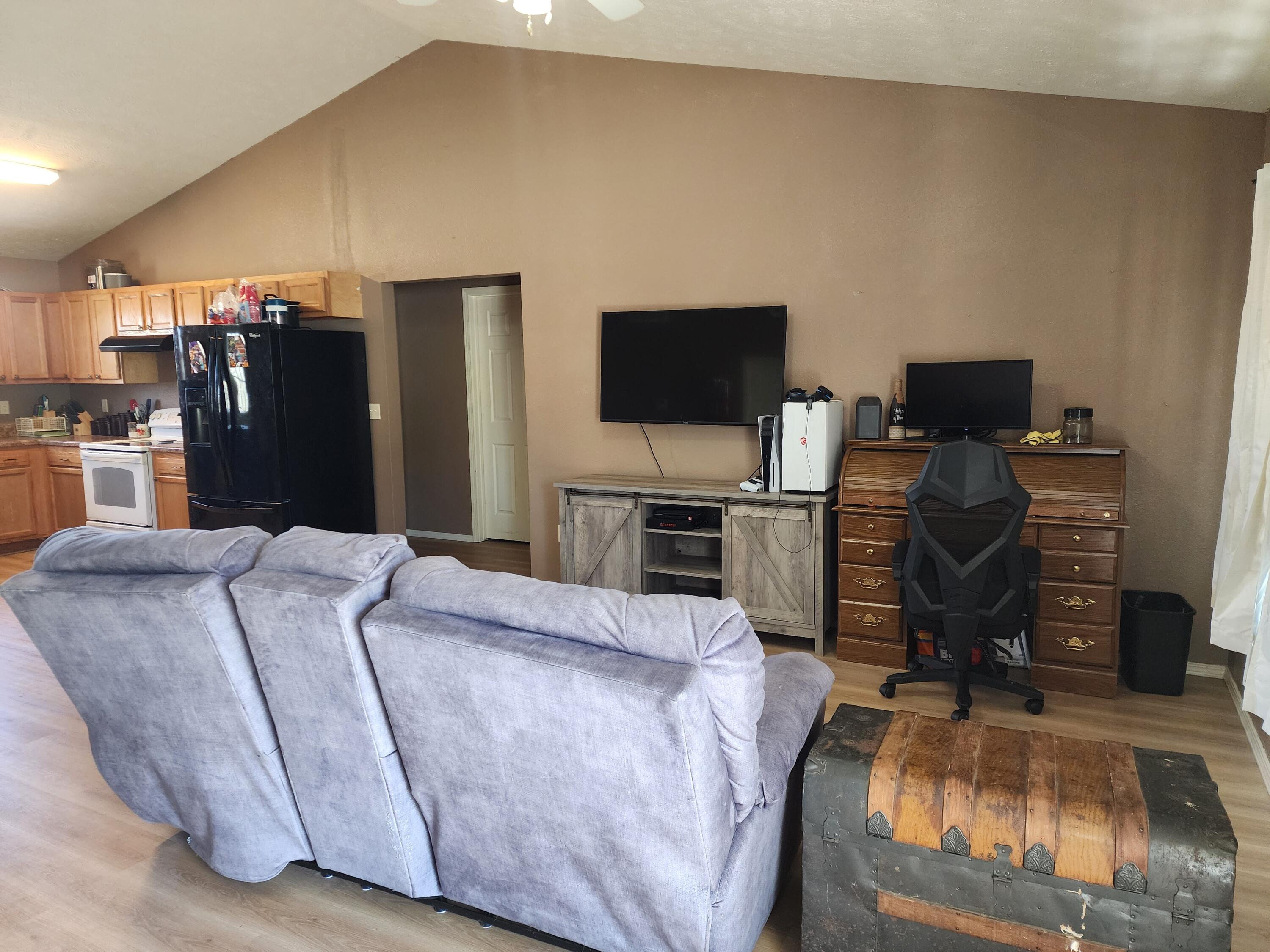 5068 North Highway 7 Property Photo 10