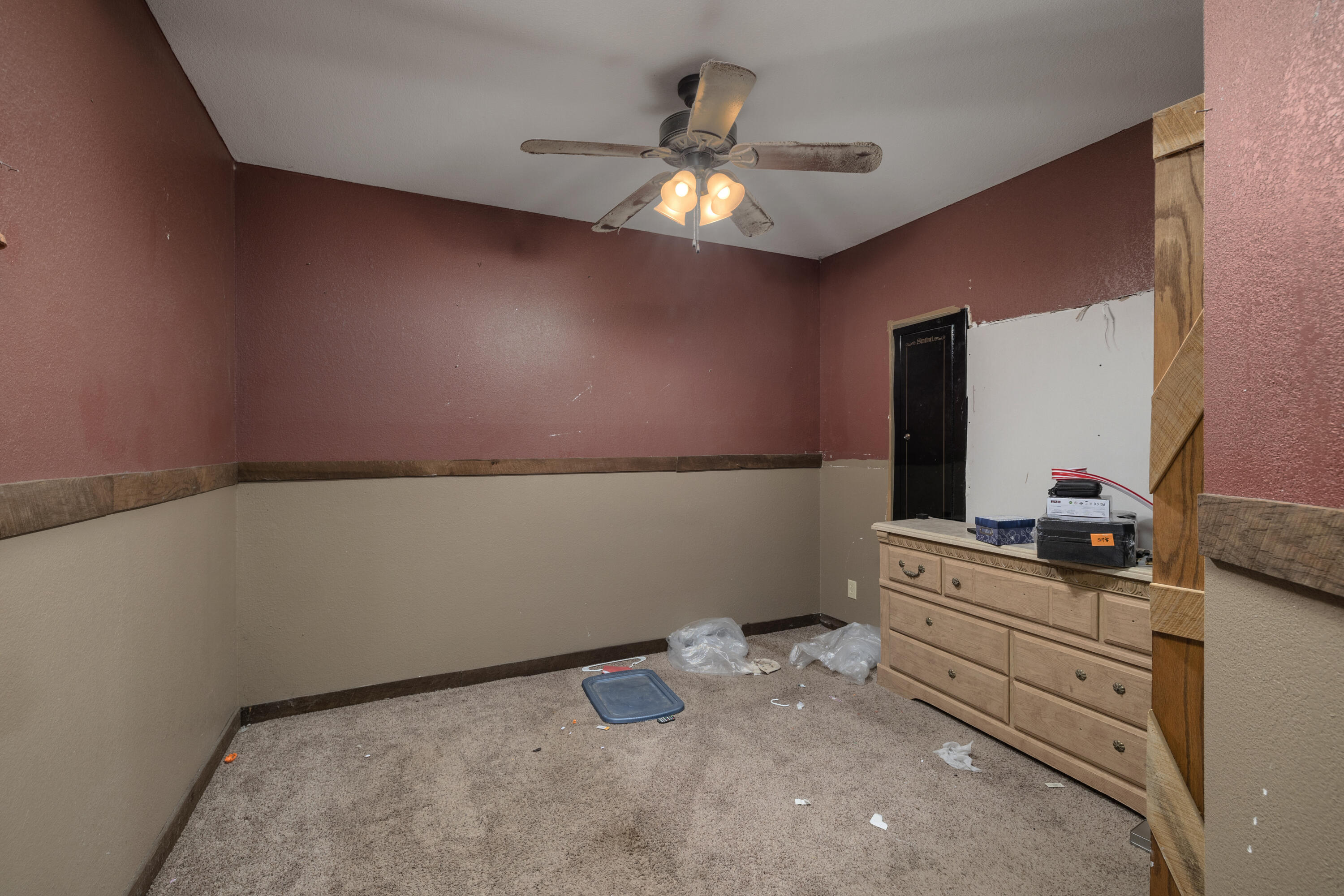 300 Hoover Avenue Property Photo 13