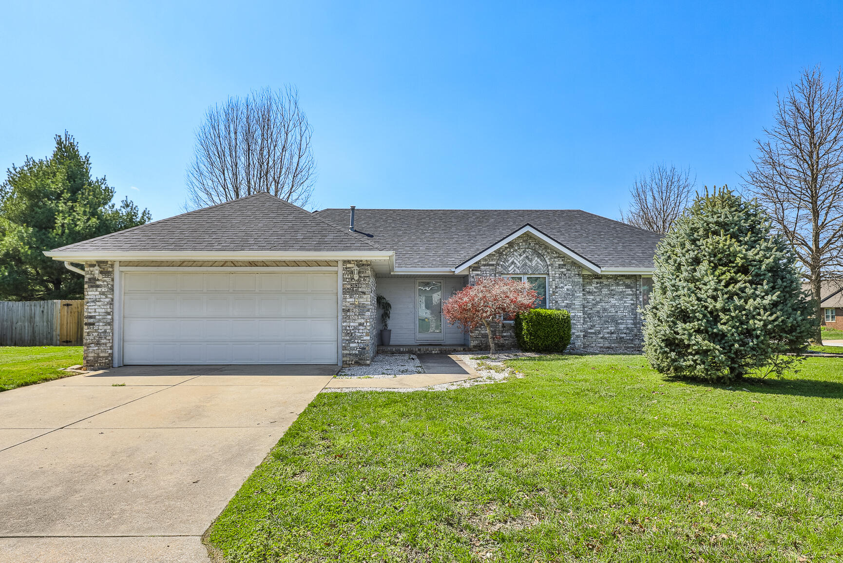 2639 North Wildberry Court Property Photo