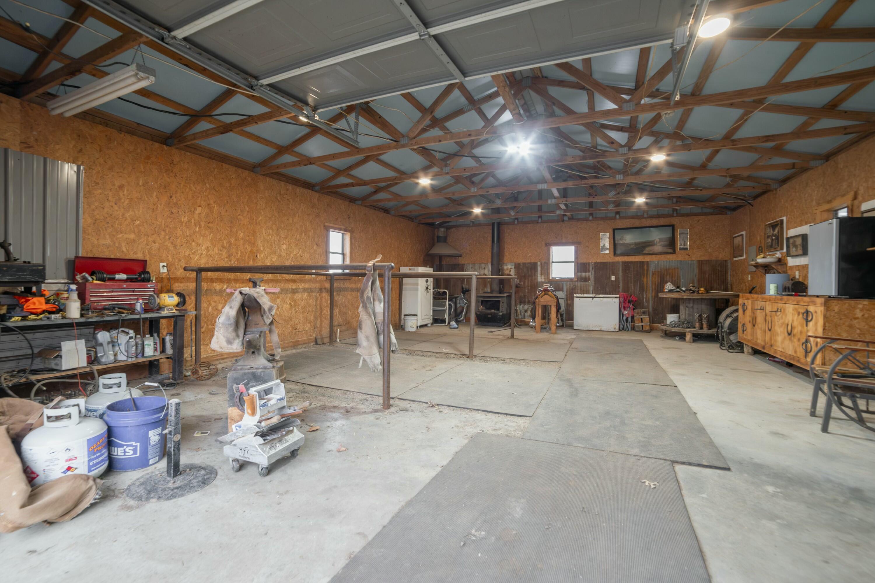 25311 State Hwy 37 Property Photo 4