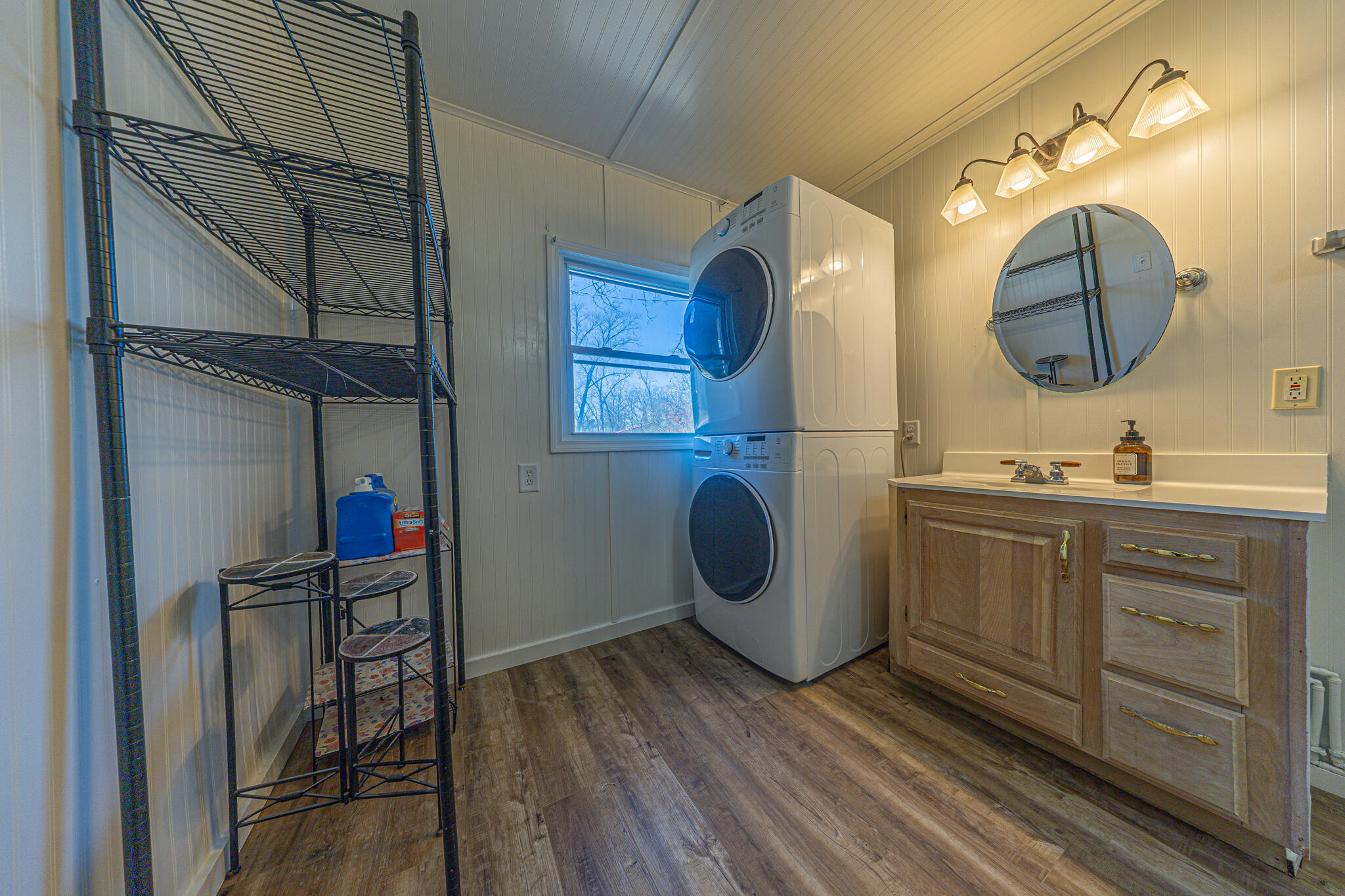 3292 Lakeview Drive Property Photo 15