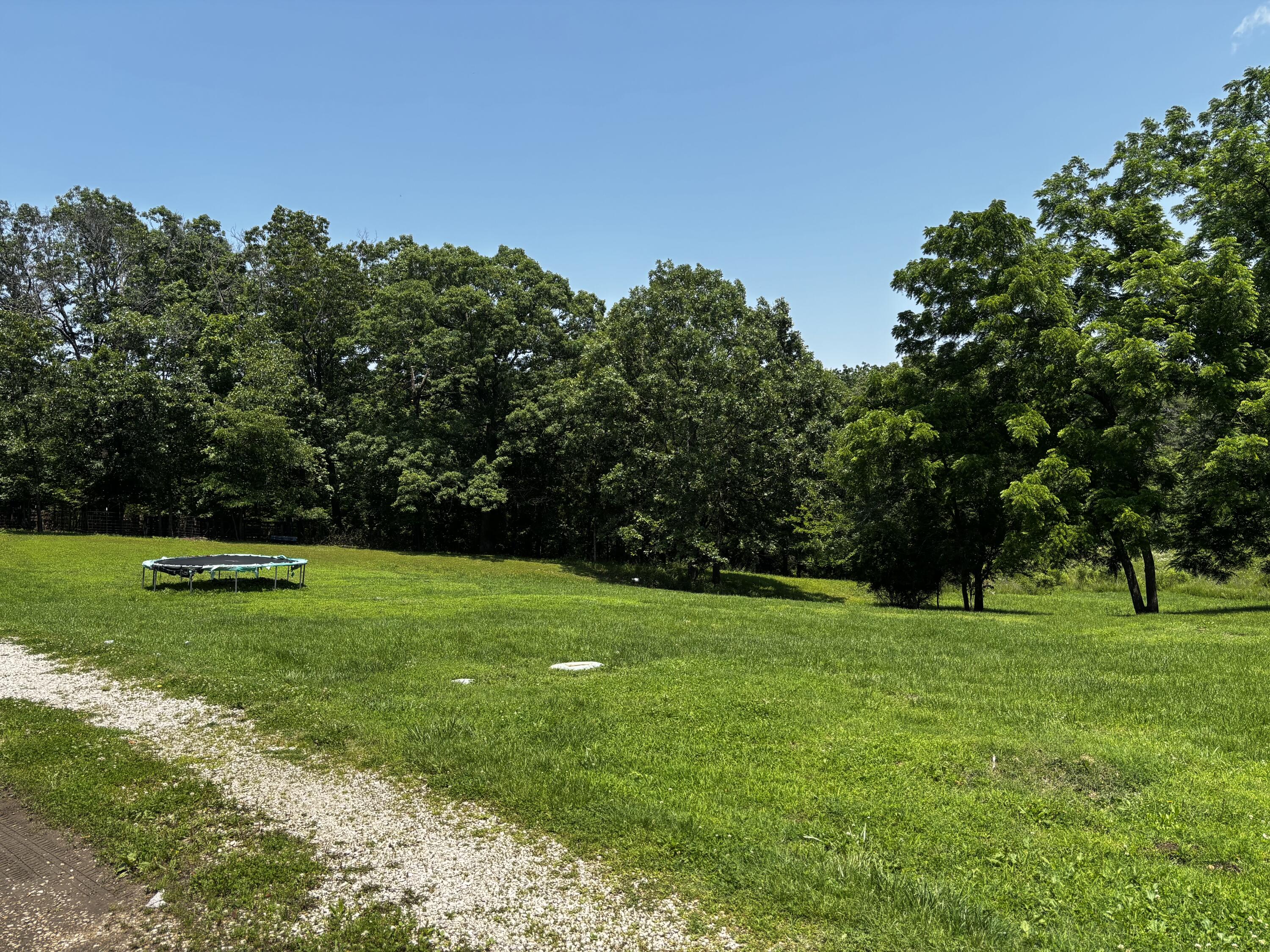 1879 Sawmill Road Property Photo 4