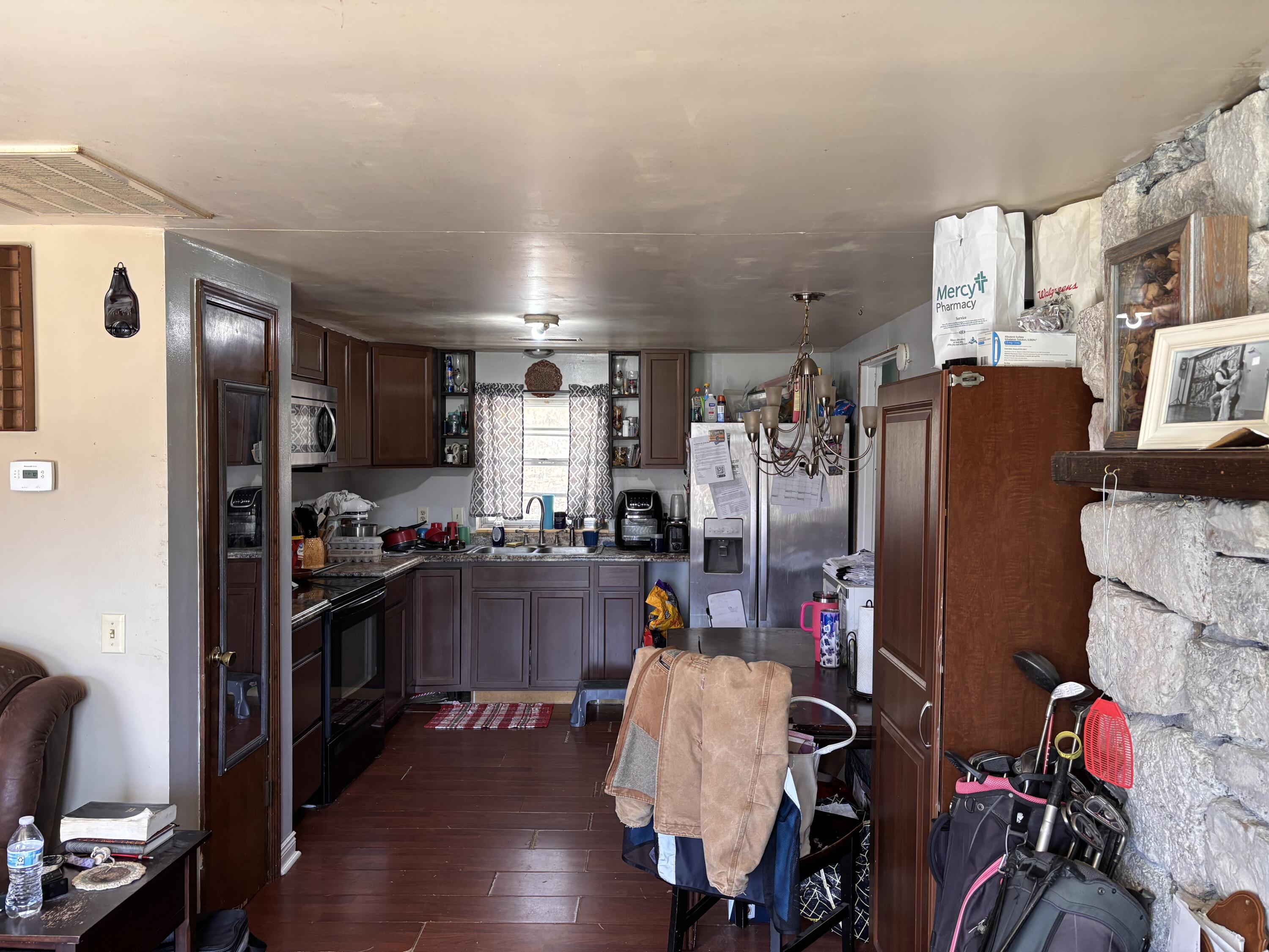 1879 Sawmill Road Property Photo 16