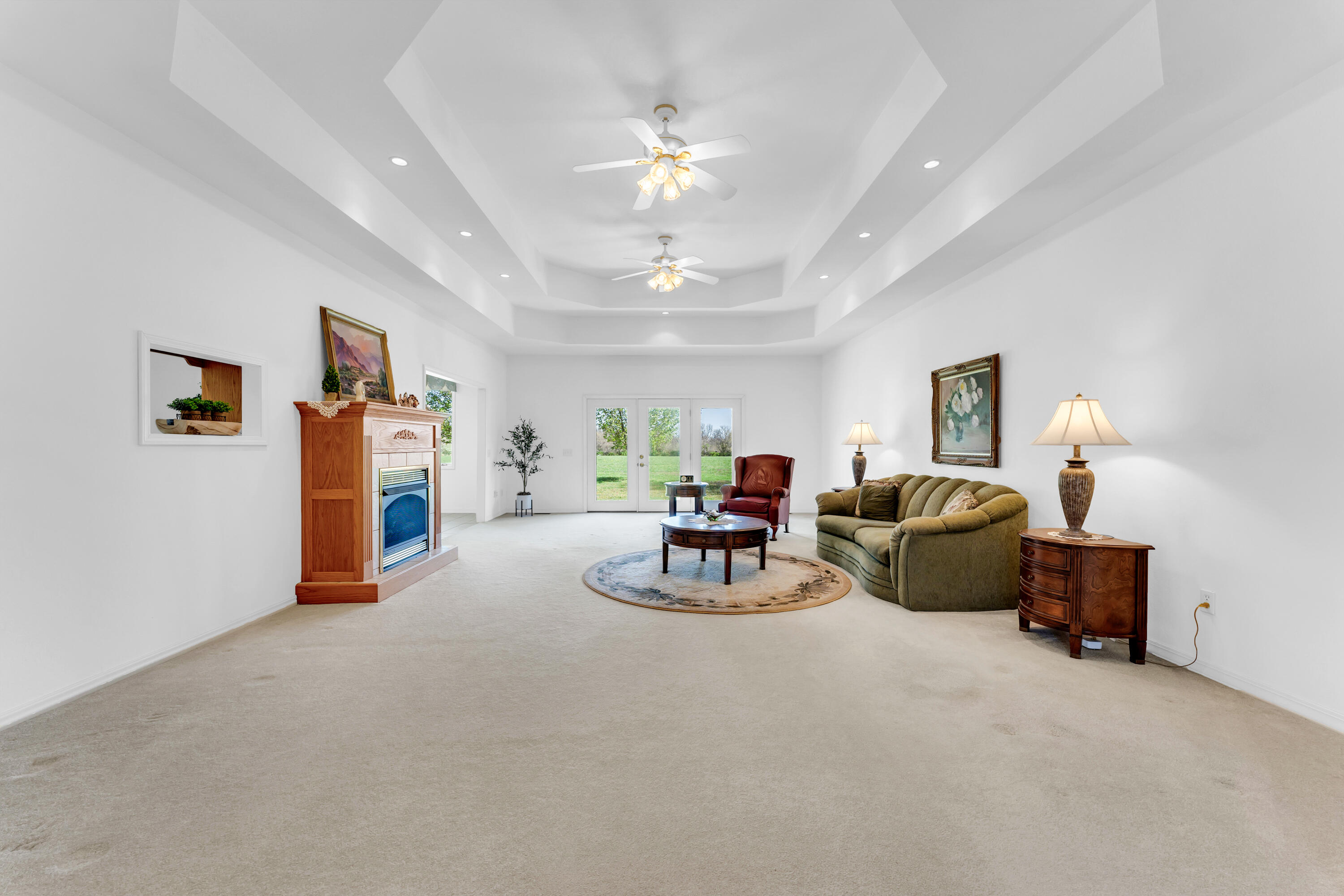 24370 Lawrence 2210 Property Photo 7