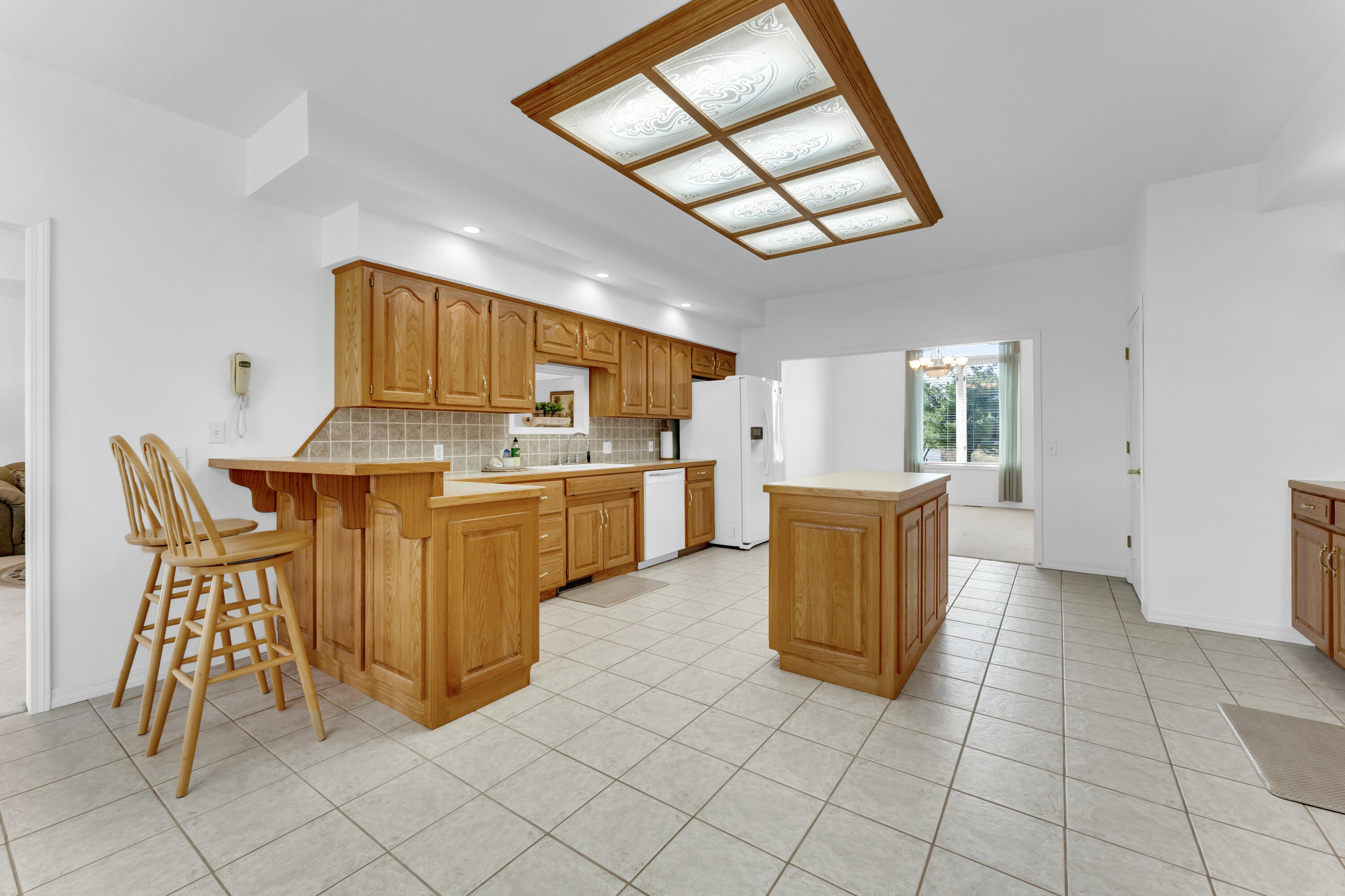 24370 Lawrence 2210 Property Photo 14