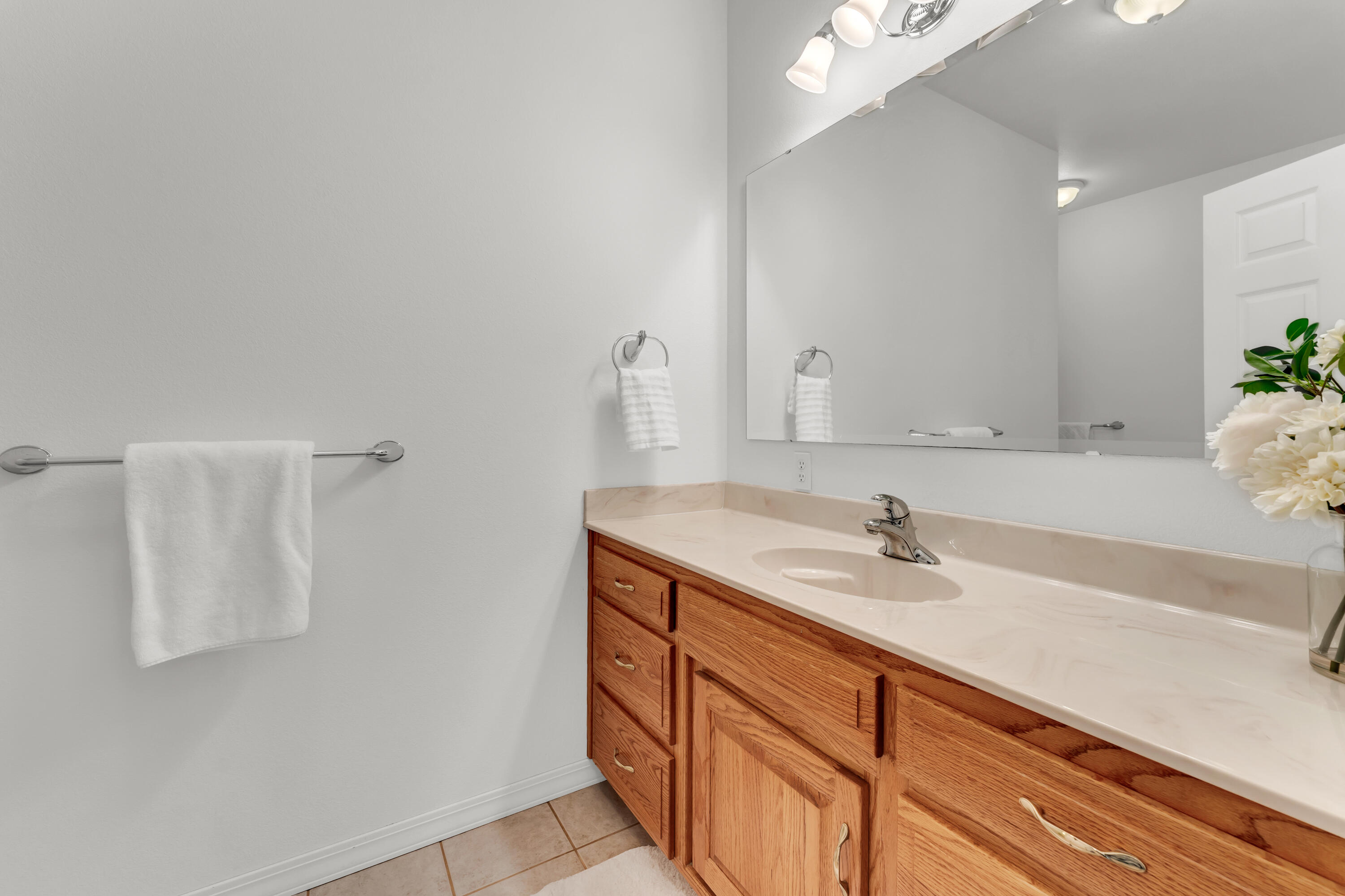 24370 Lawrence 2210 Property Photo 32