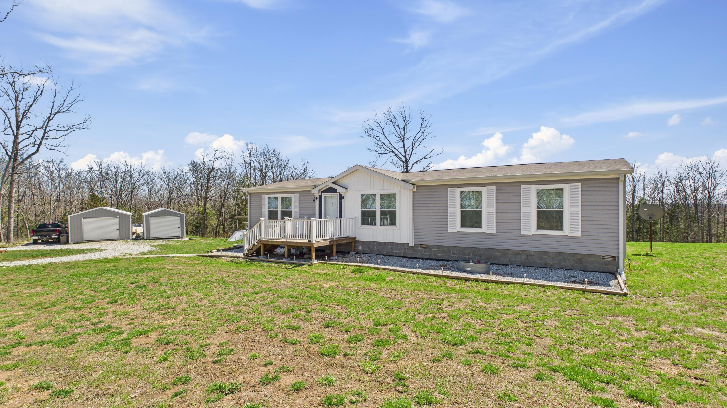 5963 Highway 17 Property Photo