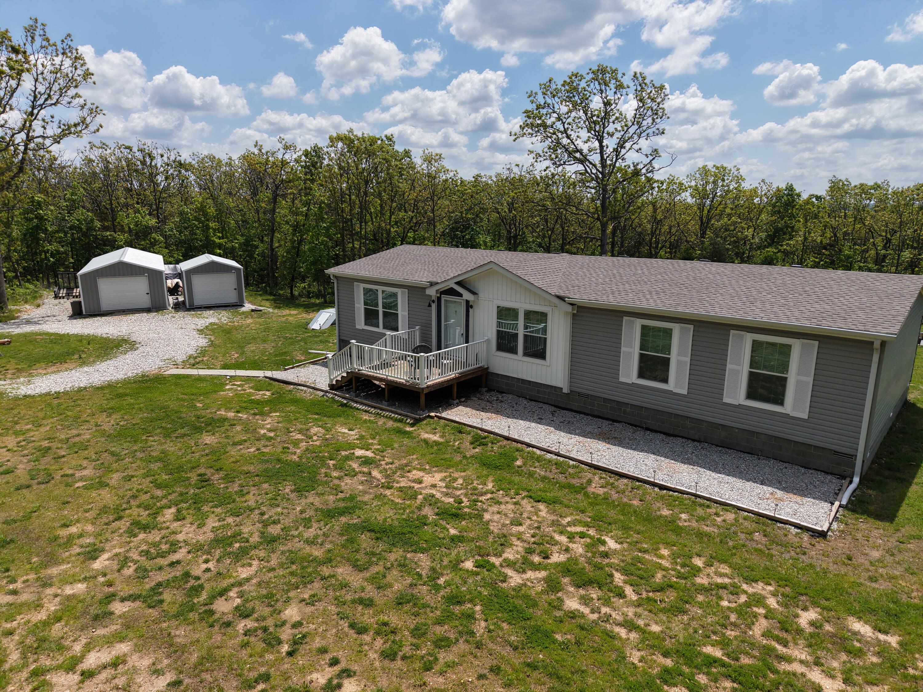 5963 Highway 17 Property Photo 1