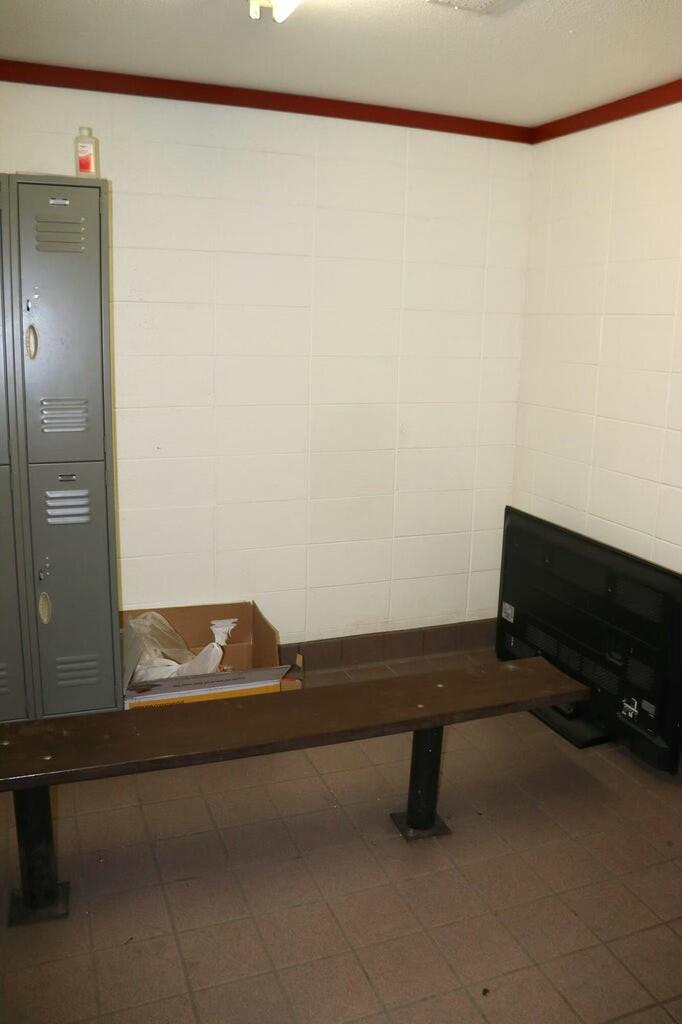 1301 Industrial Park Drive Property Photo 17