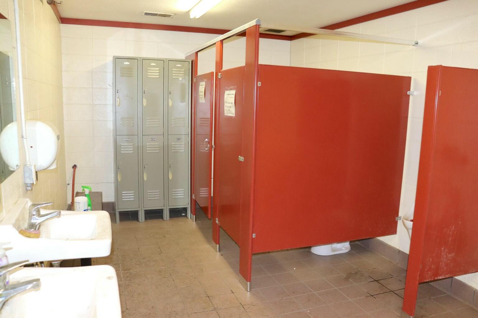 1301 Industrial Park Drive Property Photo 20