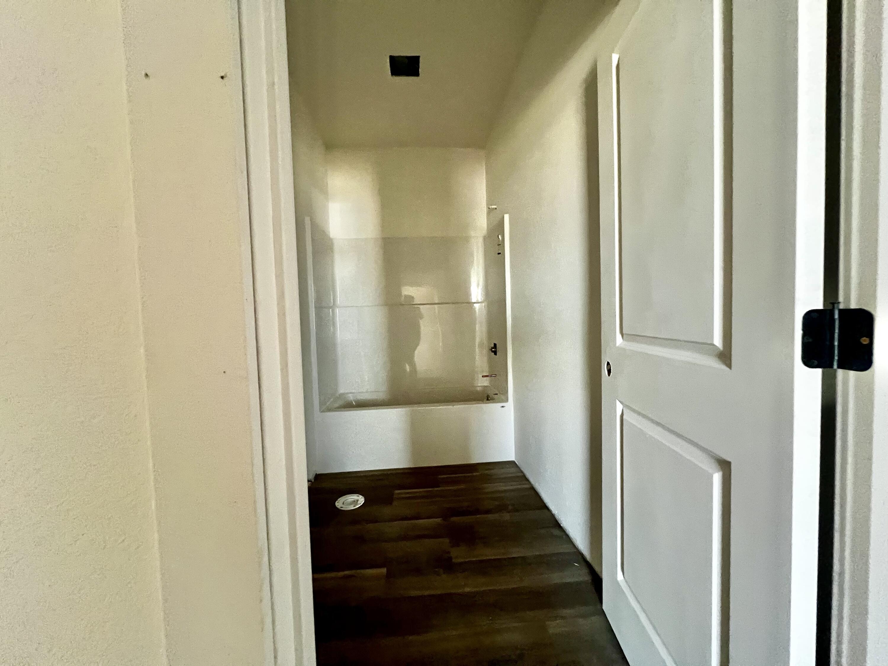 660 East Vivian Street Property Photo 9