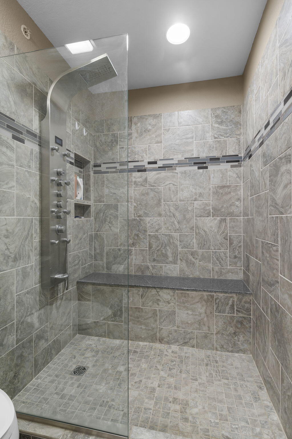 155 West Rockford Drive Property Photo 14