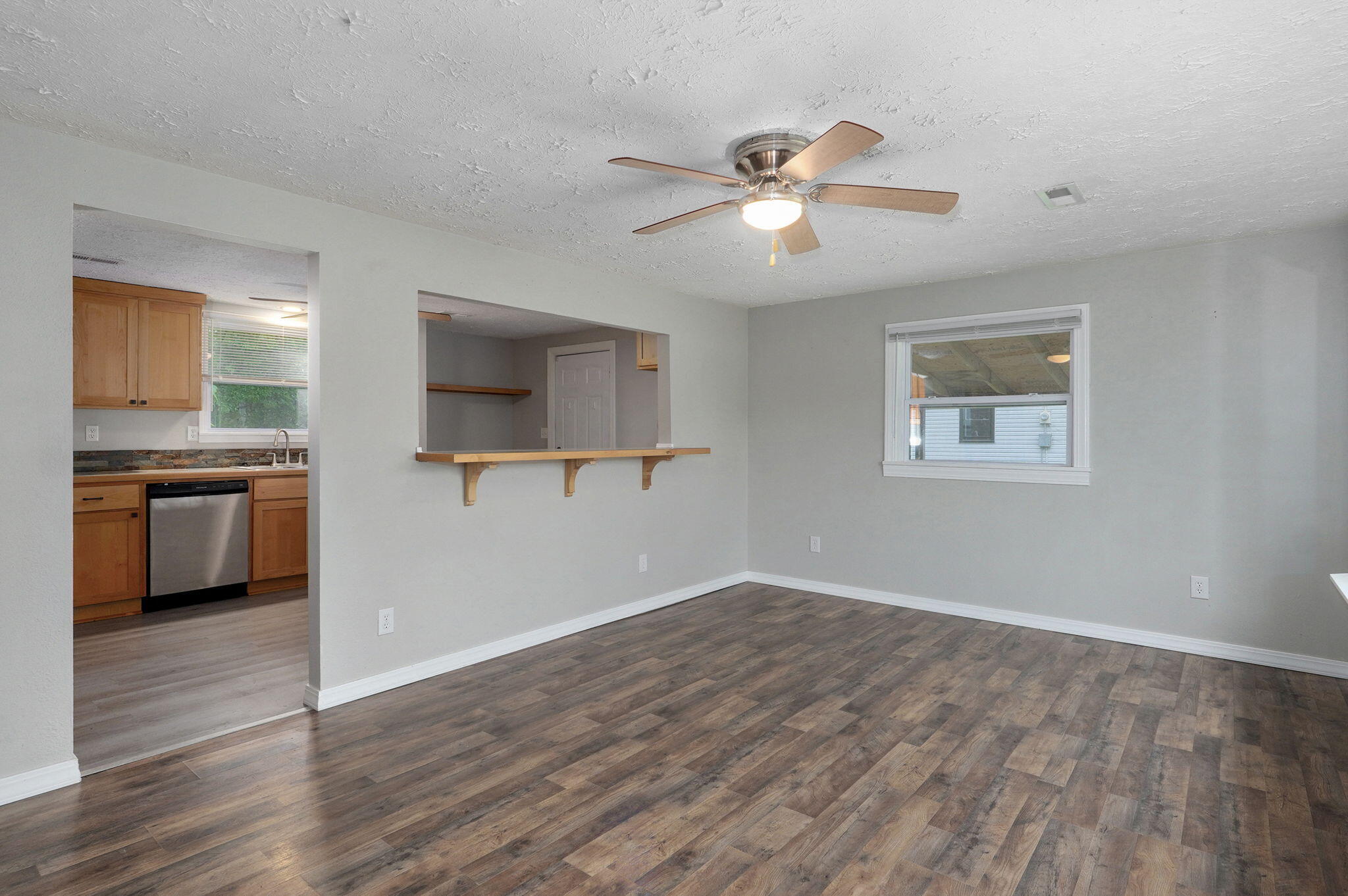 504 South Euclid Avenue Property Photo 7