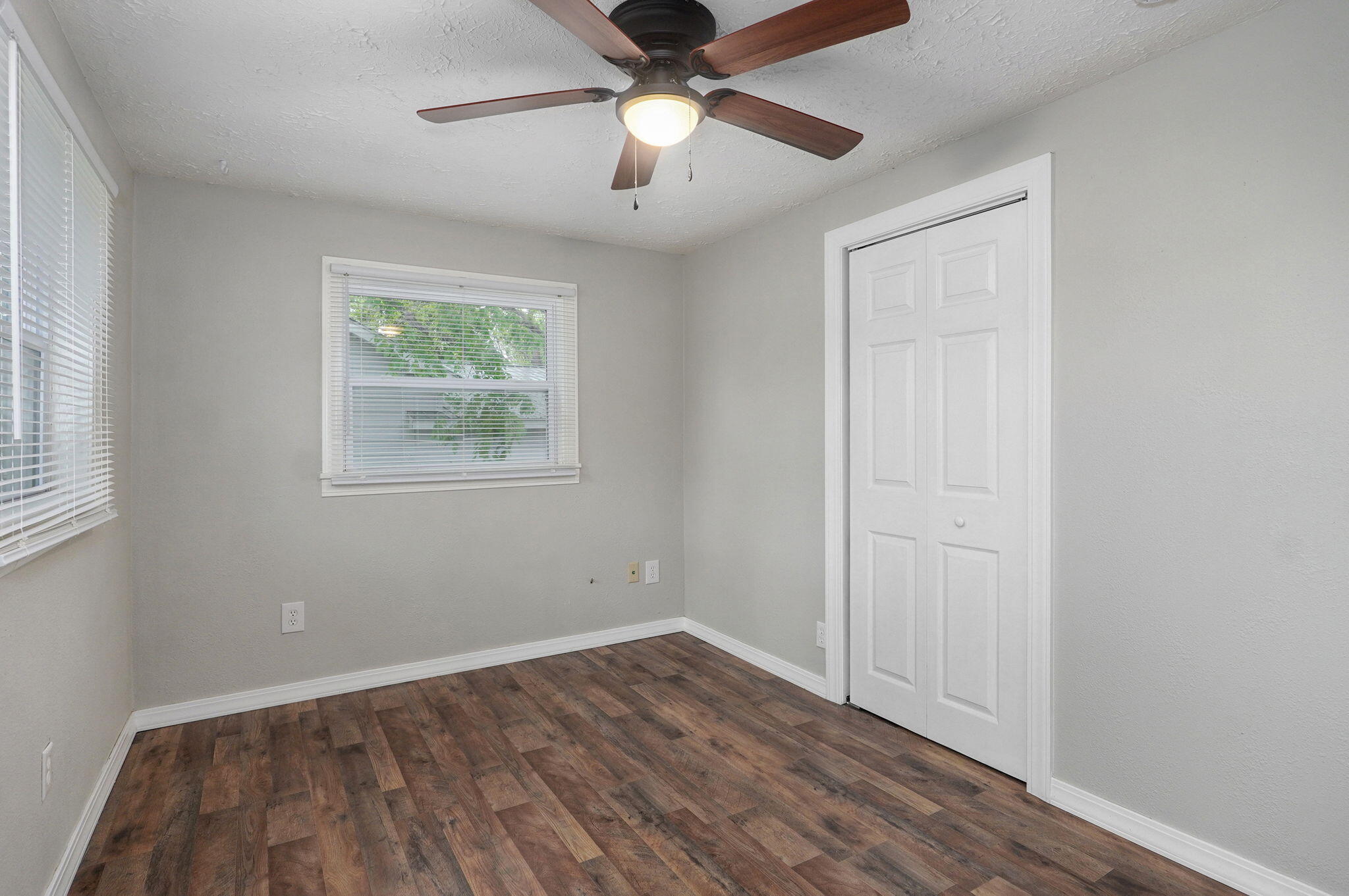 504 South Euclid Avenue Property Photo 11