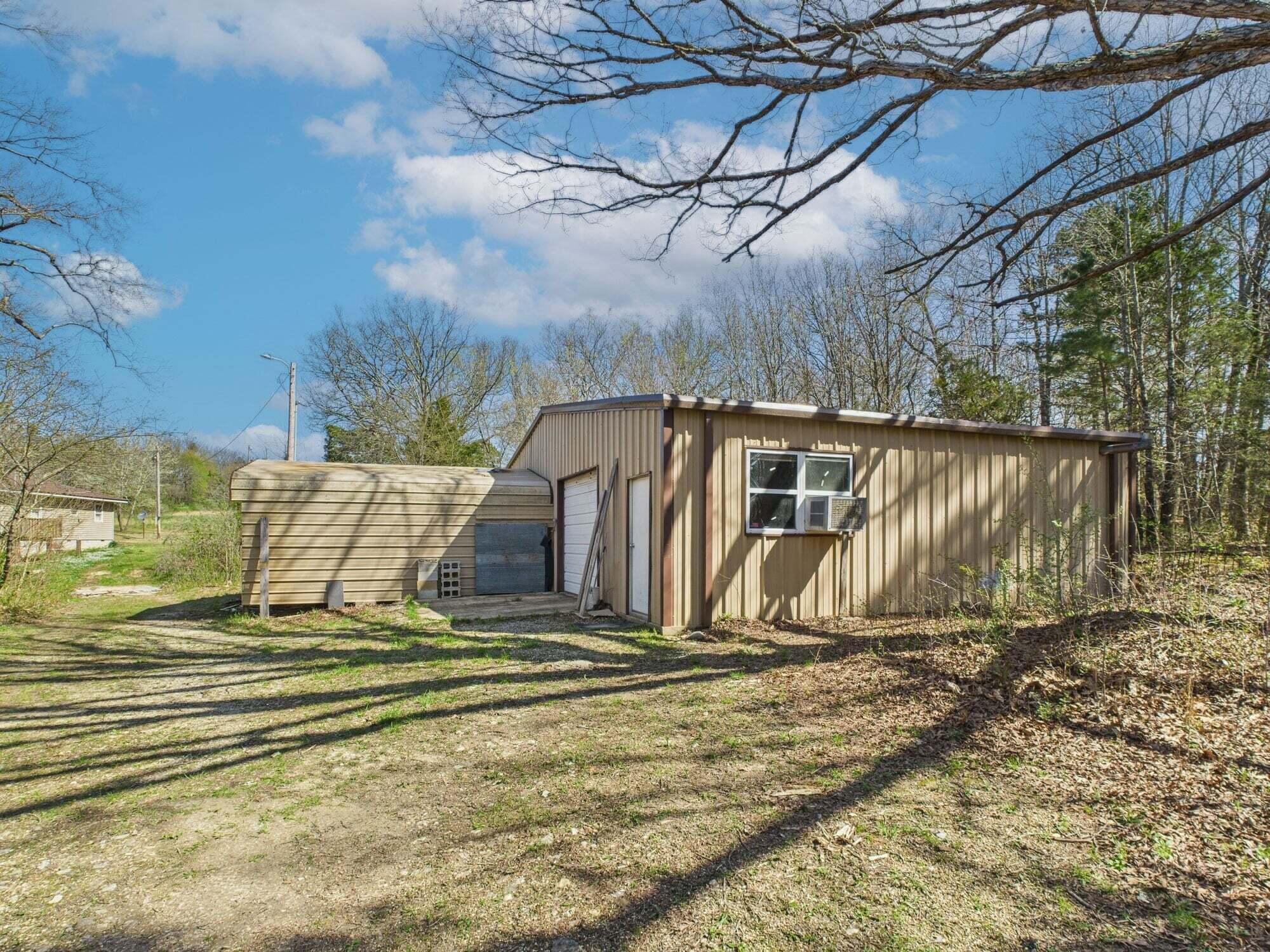 22600 Birchen Road Property Photo 2