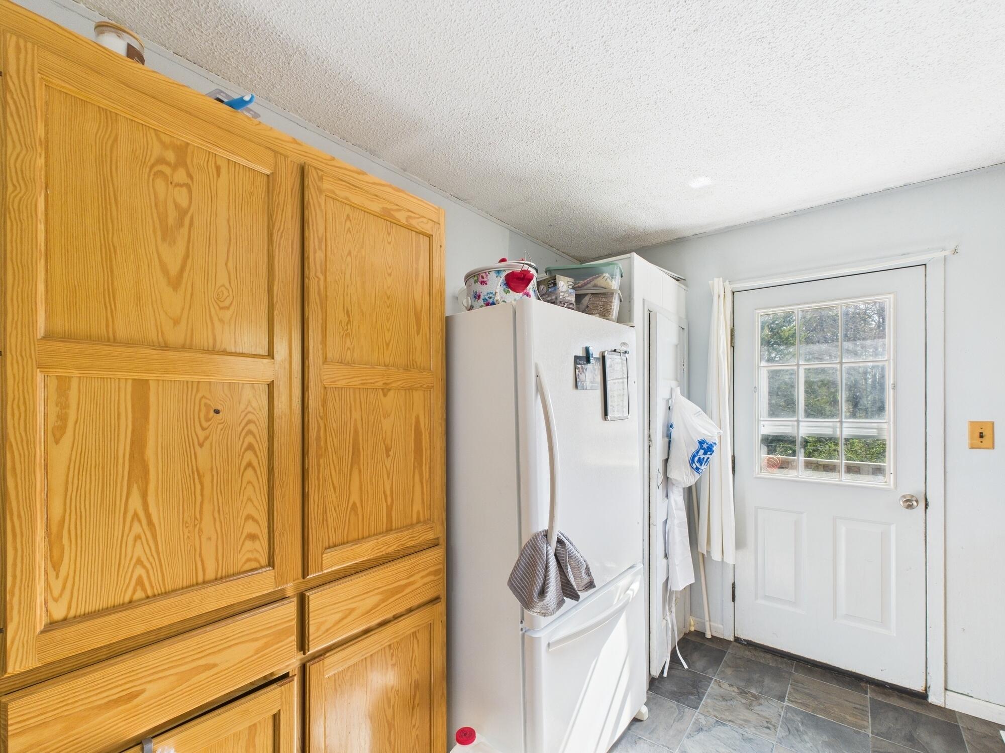 22600 Birchen Road Property Photo 7