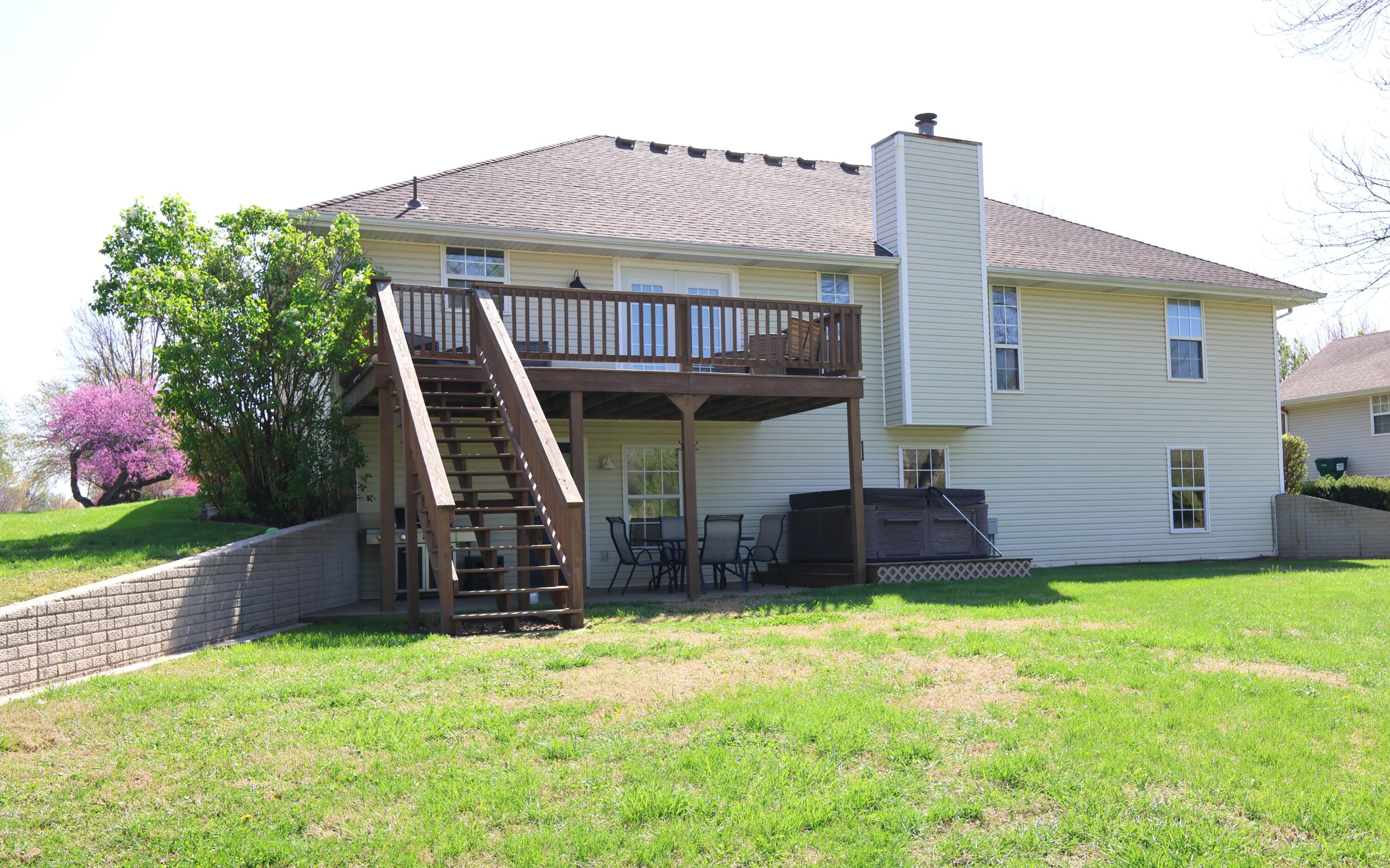 499 South Cully Avenue Property Photo 46
