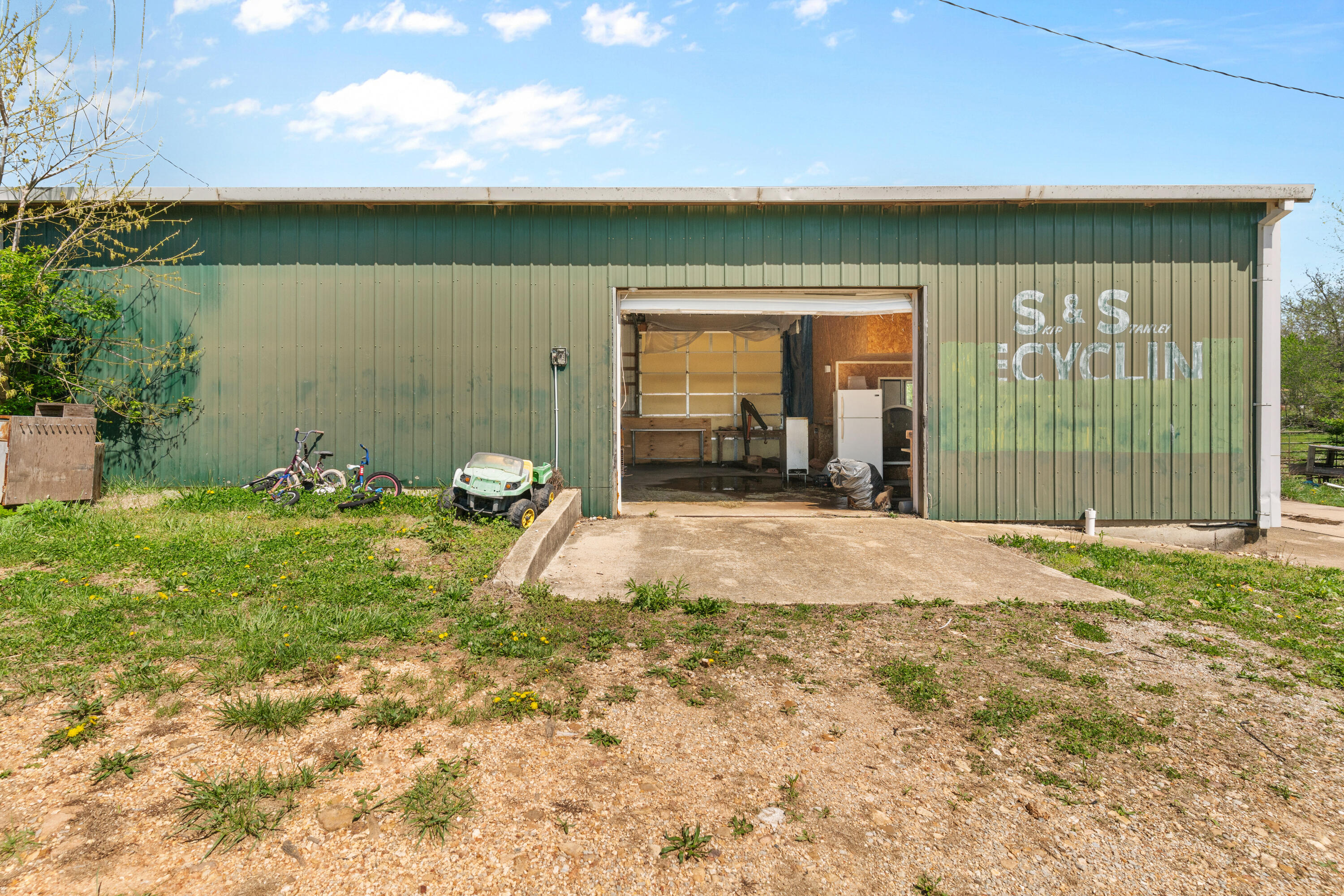 245 South 2nd Street Property Photo 12