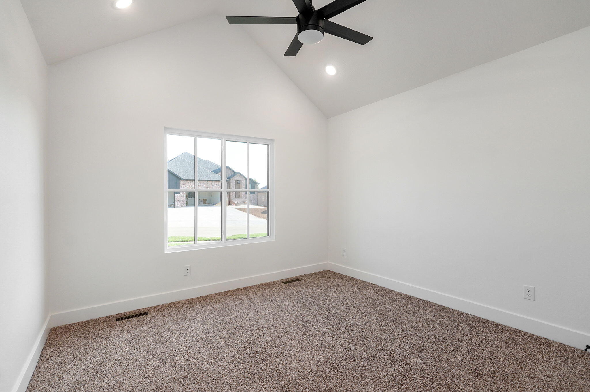 4455 East Hidden Oak Street Property Photo 31
