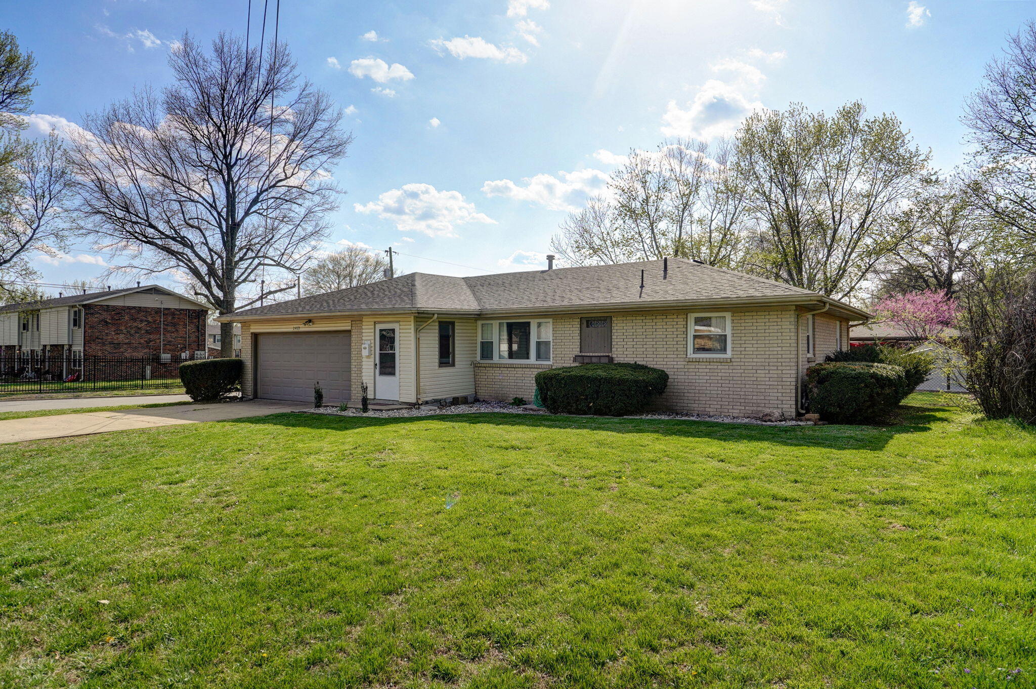 2469 South Dollison Avenue Property Photo 1