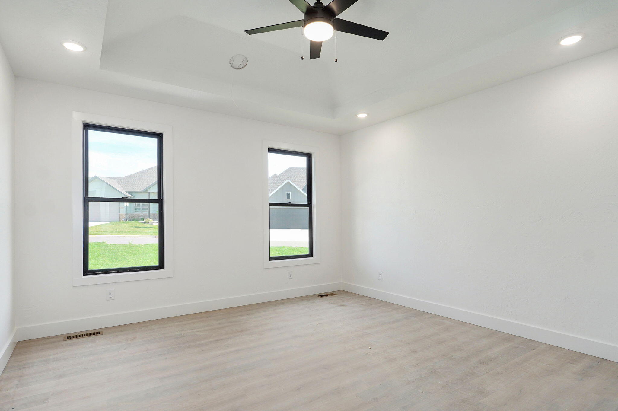 3021 West Allen Drive Property Photo 12