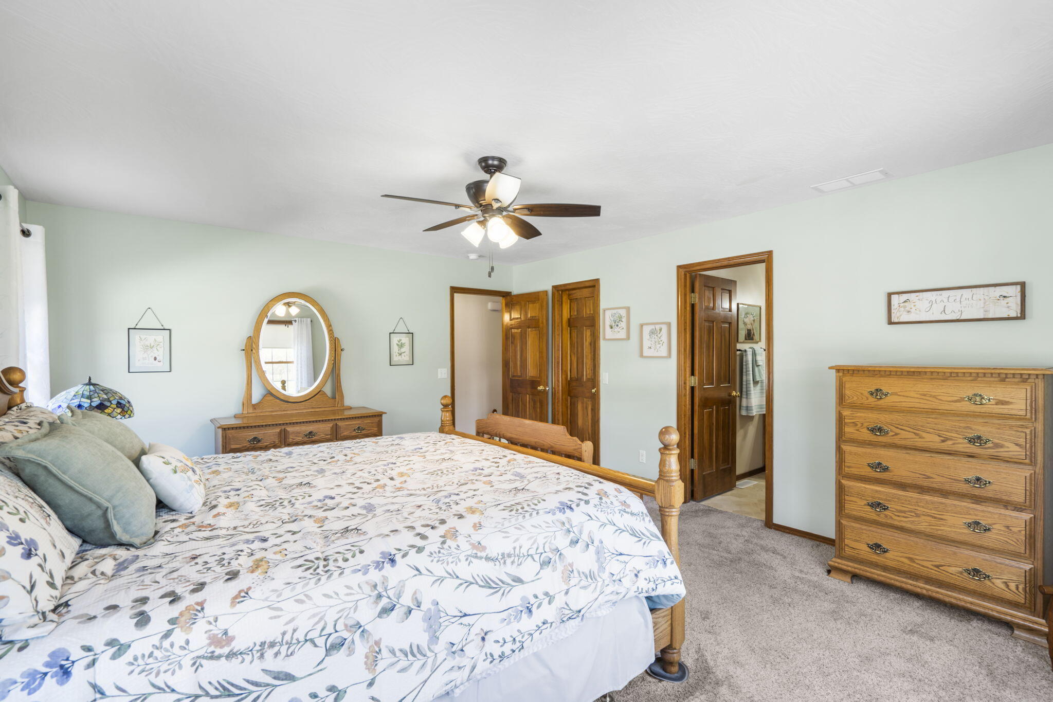5037 North Farm Road 159 Property Photo 18