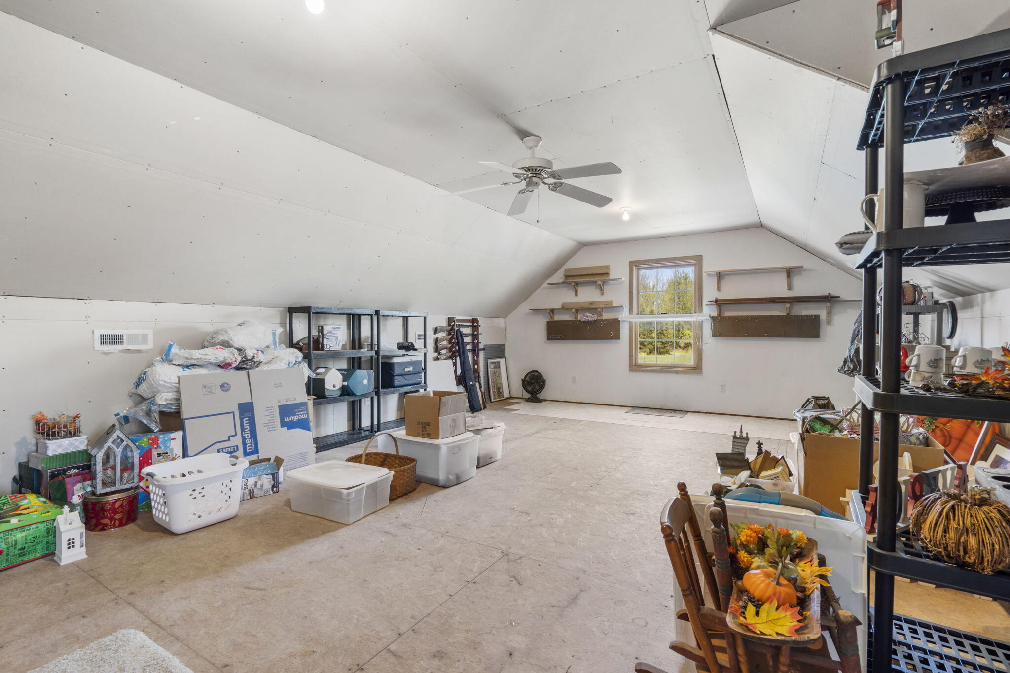 5037 North Farm Road 159 Property Photo 23