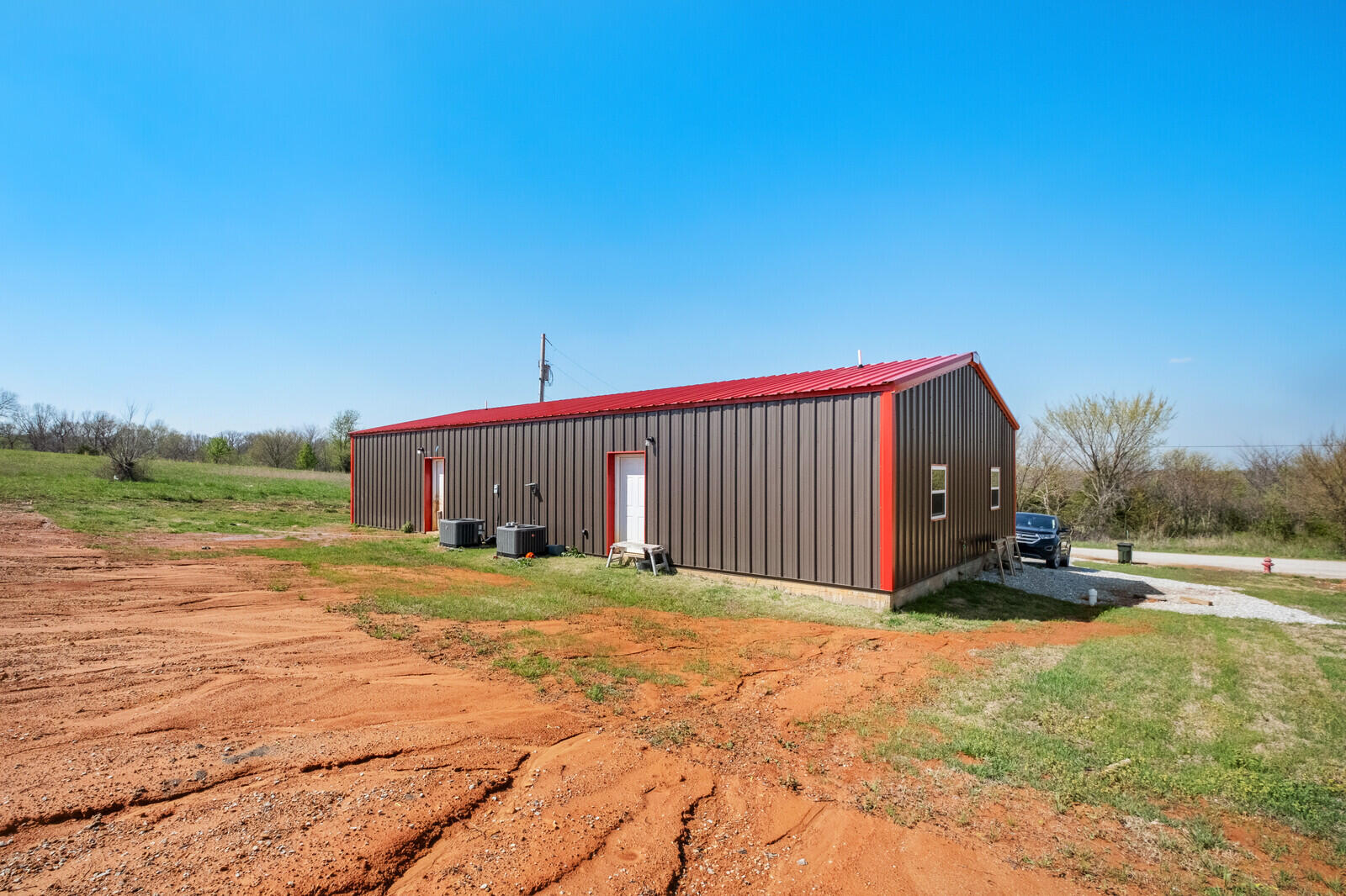 7693/7695 Blockade Village Property Photo 18