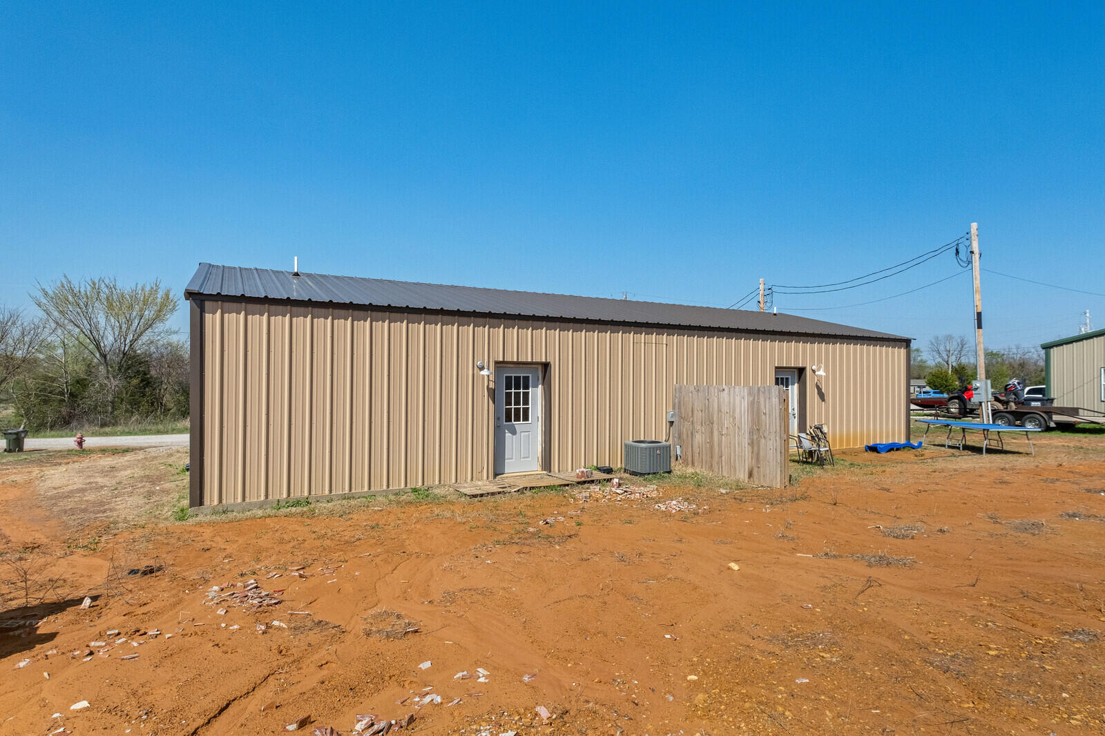 7707/7709 Blockade Village Property Photo 3