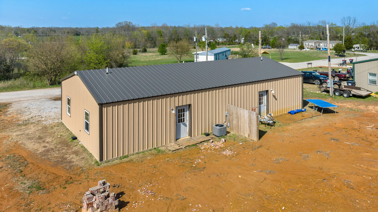 7707/7709 Blockade Village Property Photo 4