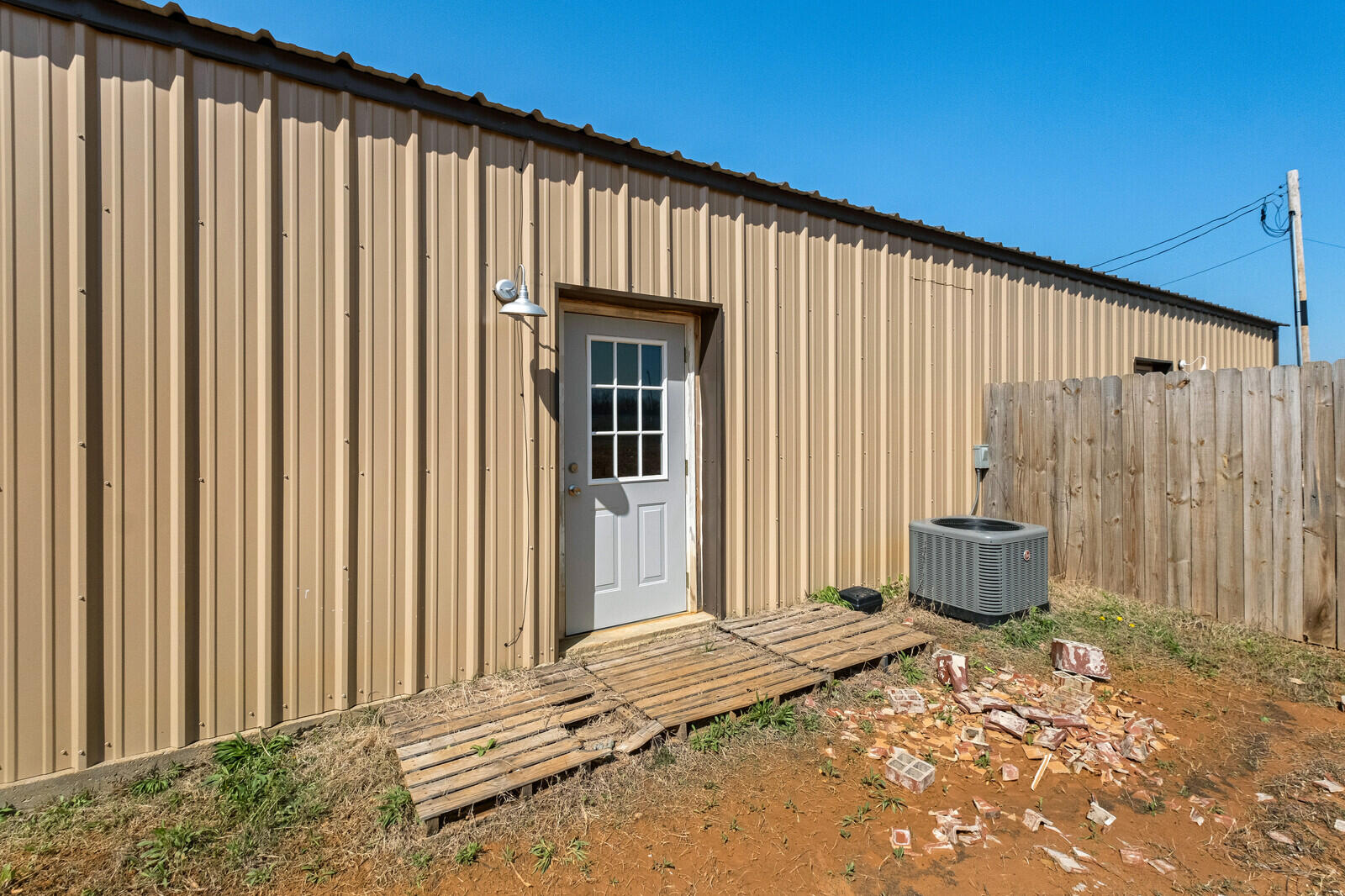 7707/7709 Blockade Village Property Photo 19