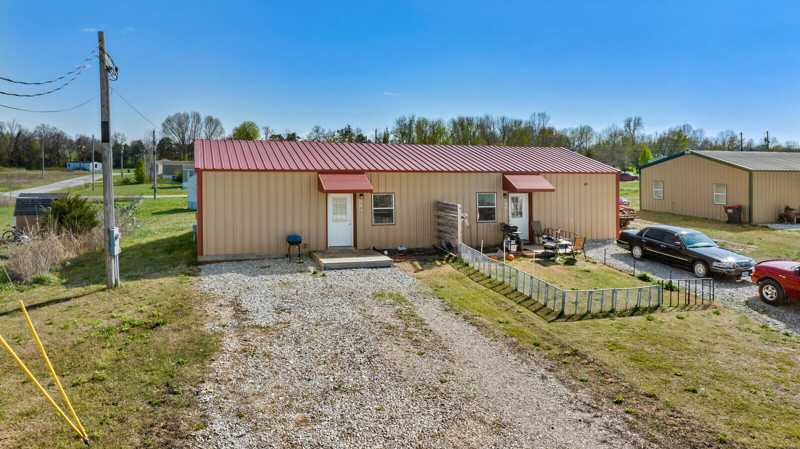7743/7745 Blockade Village Property Photo 8