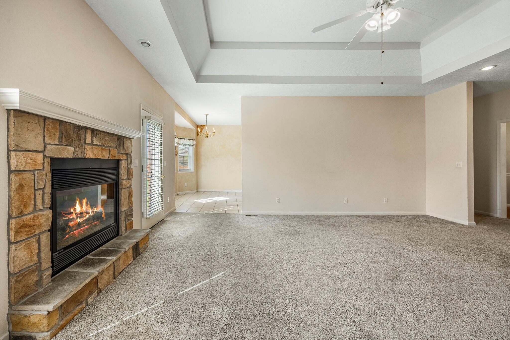 466 Mockingbird Ridge Property Photo 7