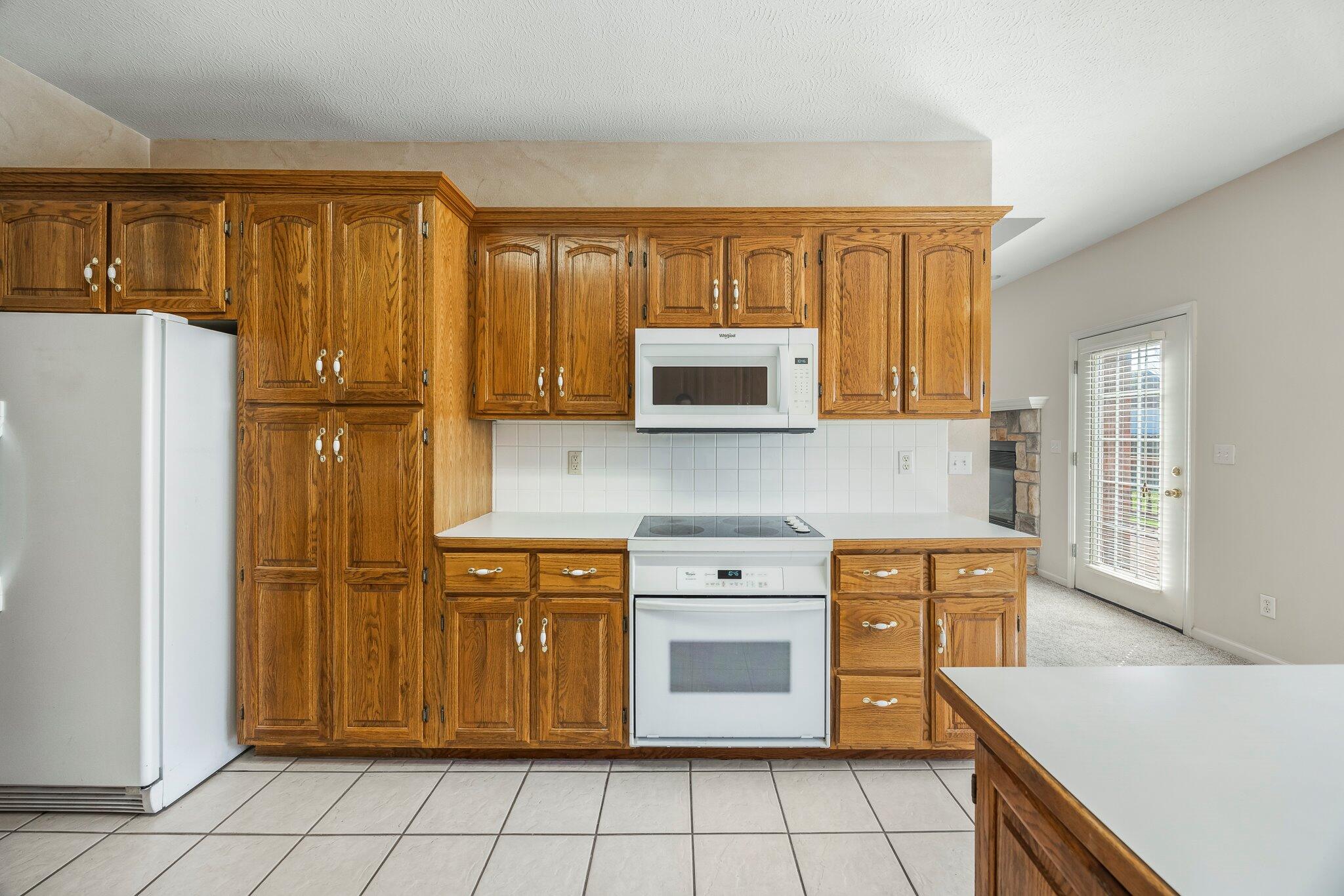 466 Mockingbird Ridge Property Photo 13