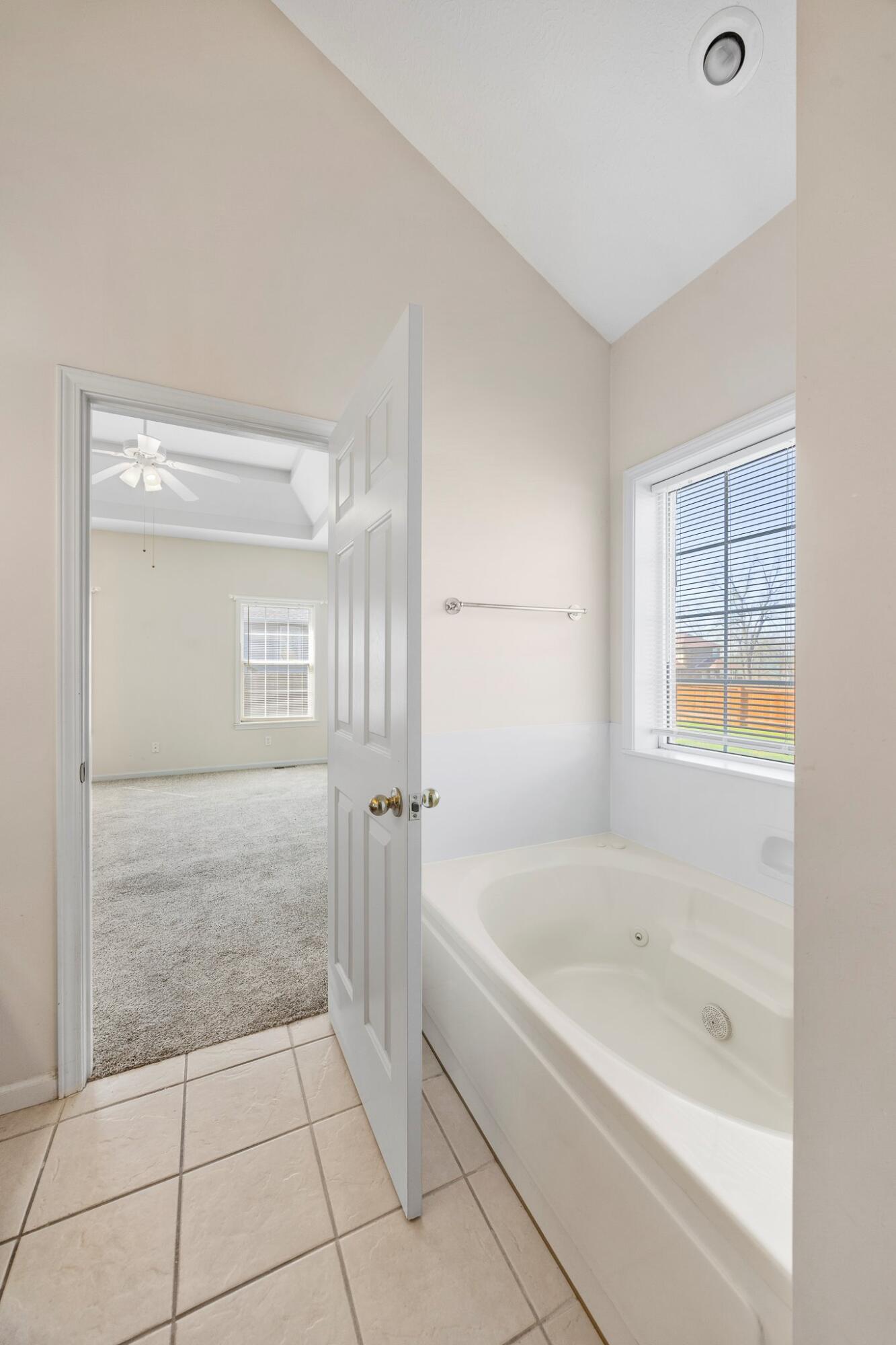 466 Mockingbird Ridge Property Photo 18
