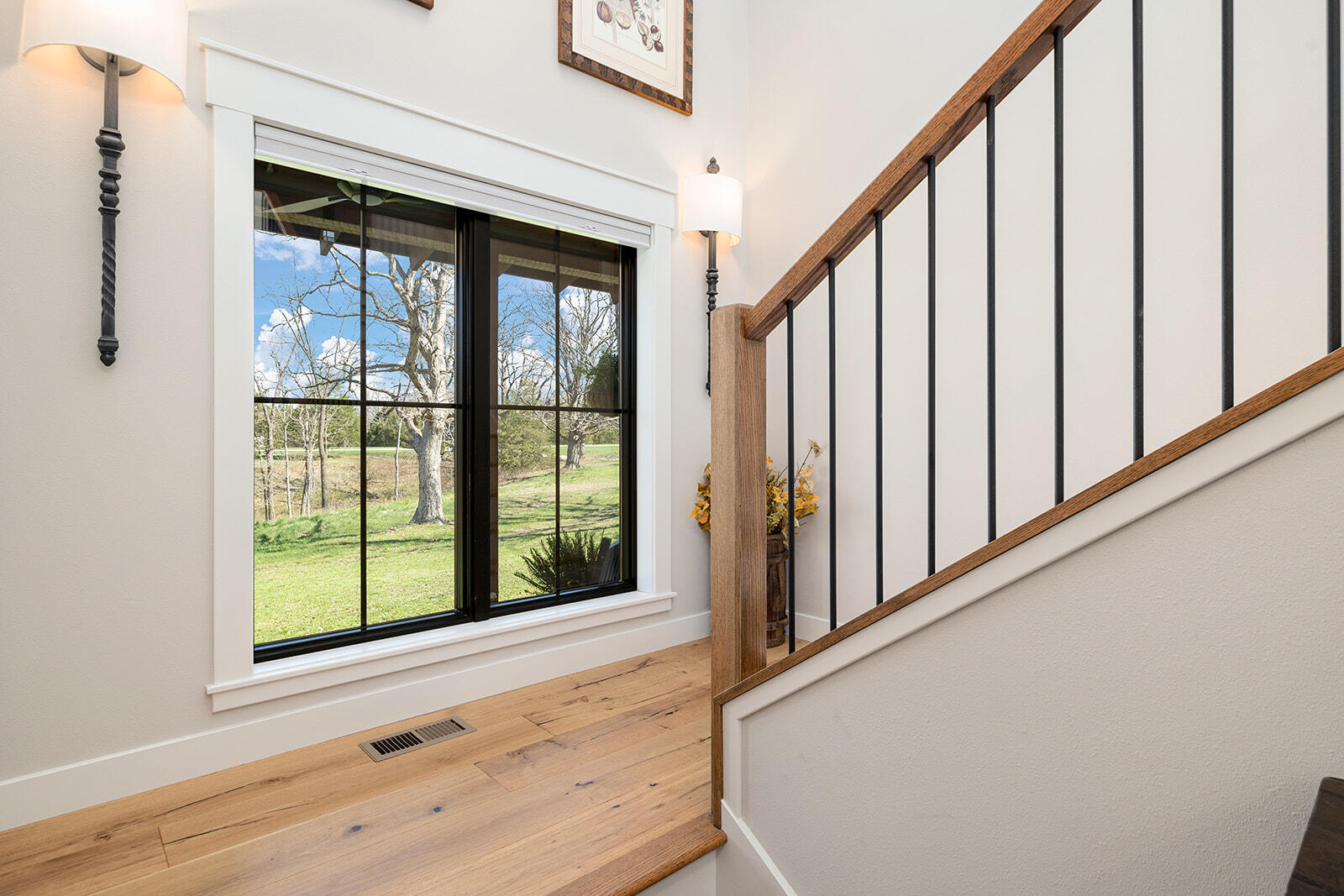 450 Wyldewood Ridge Property Photo 8