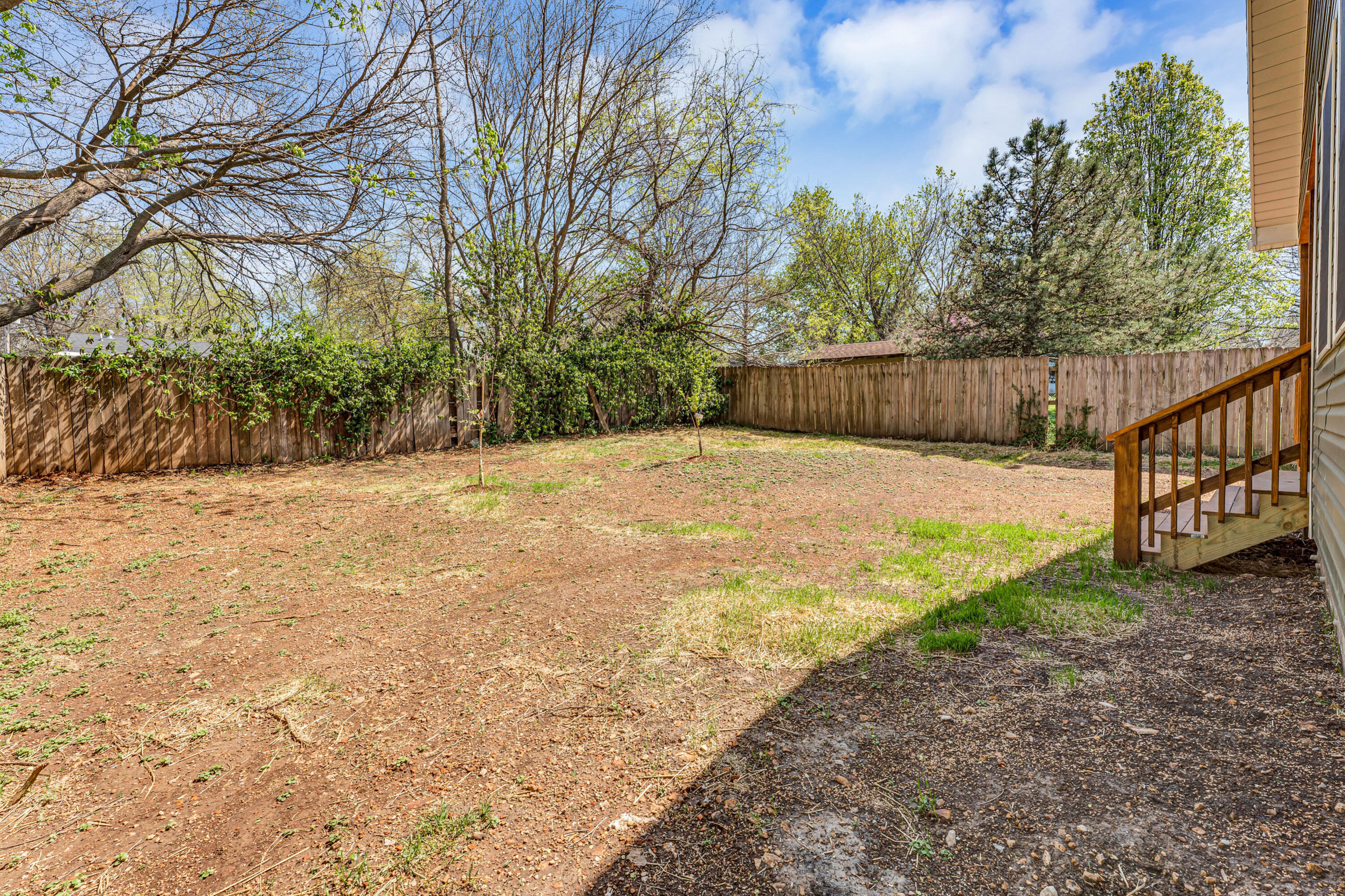 2104 North Marion Avenue Property Photo 5