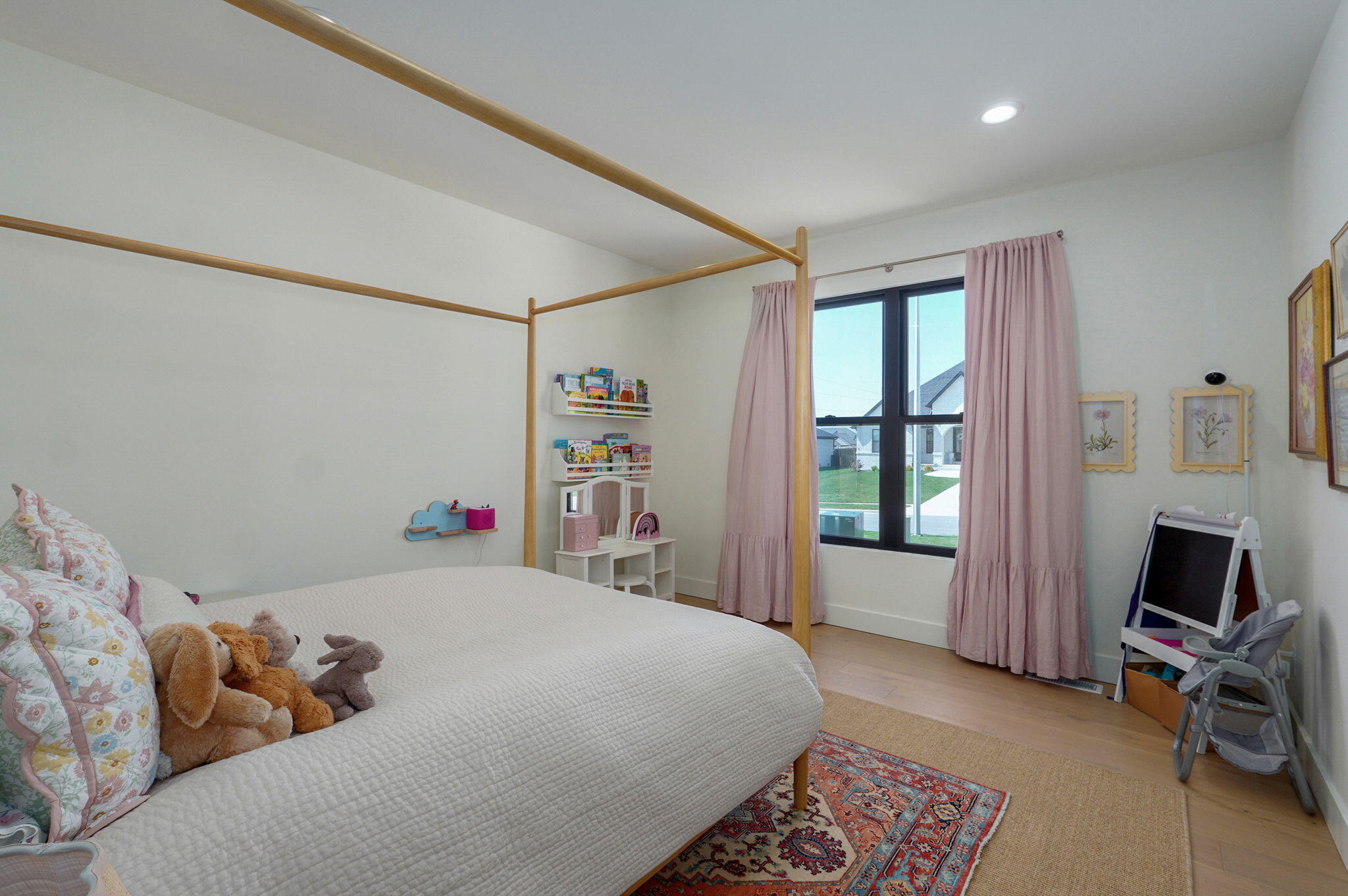 2040 North Riva Ridge Court Property Photo 23