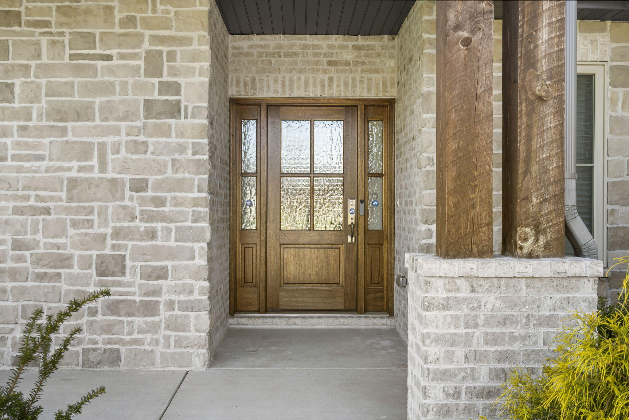 1903 North Cannonade Court Property Photo 3