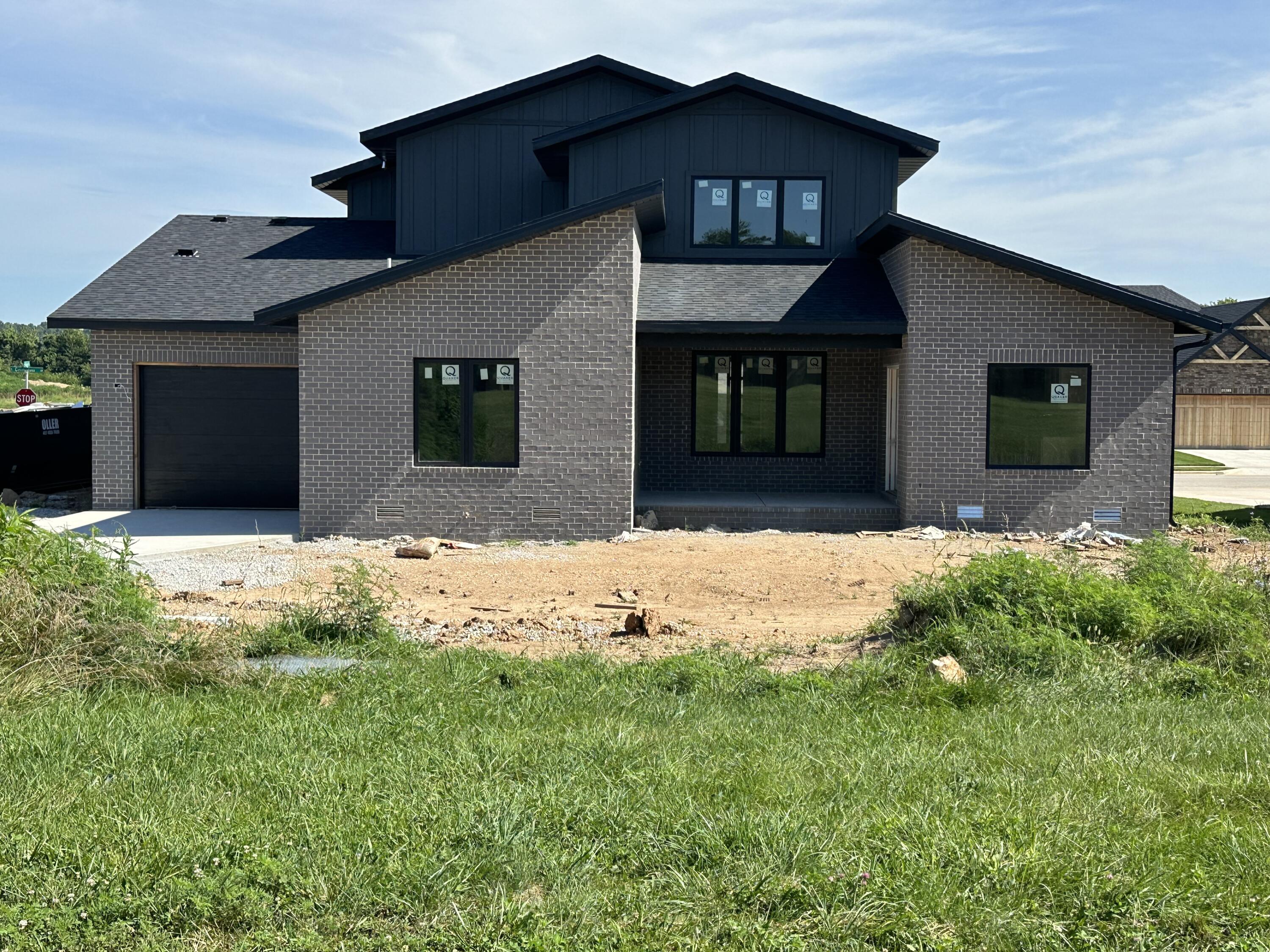 1798 East Cobblestone Drive Property Photo 3