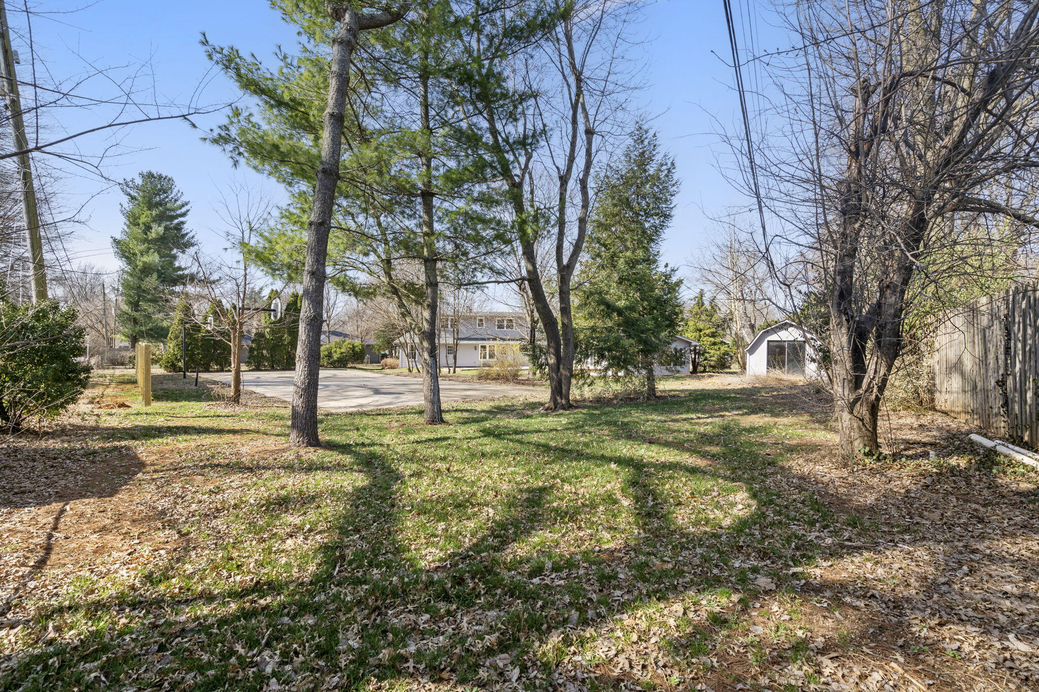 3312 South Graystone Avenue Property Photo 5