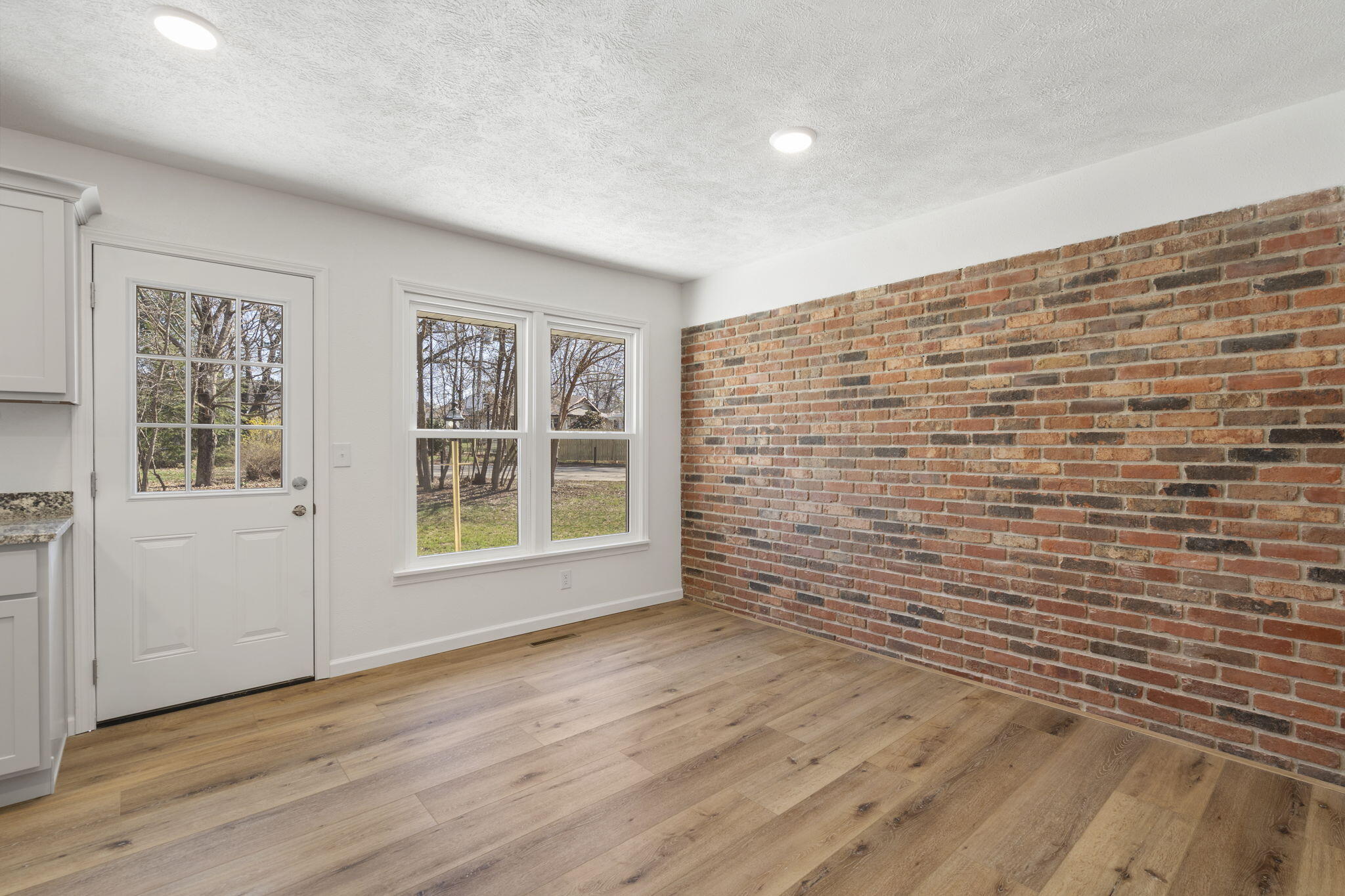 3312 South Graystone Avenue Property Photo 15