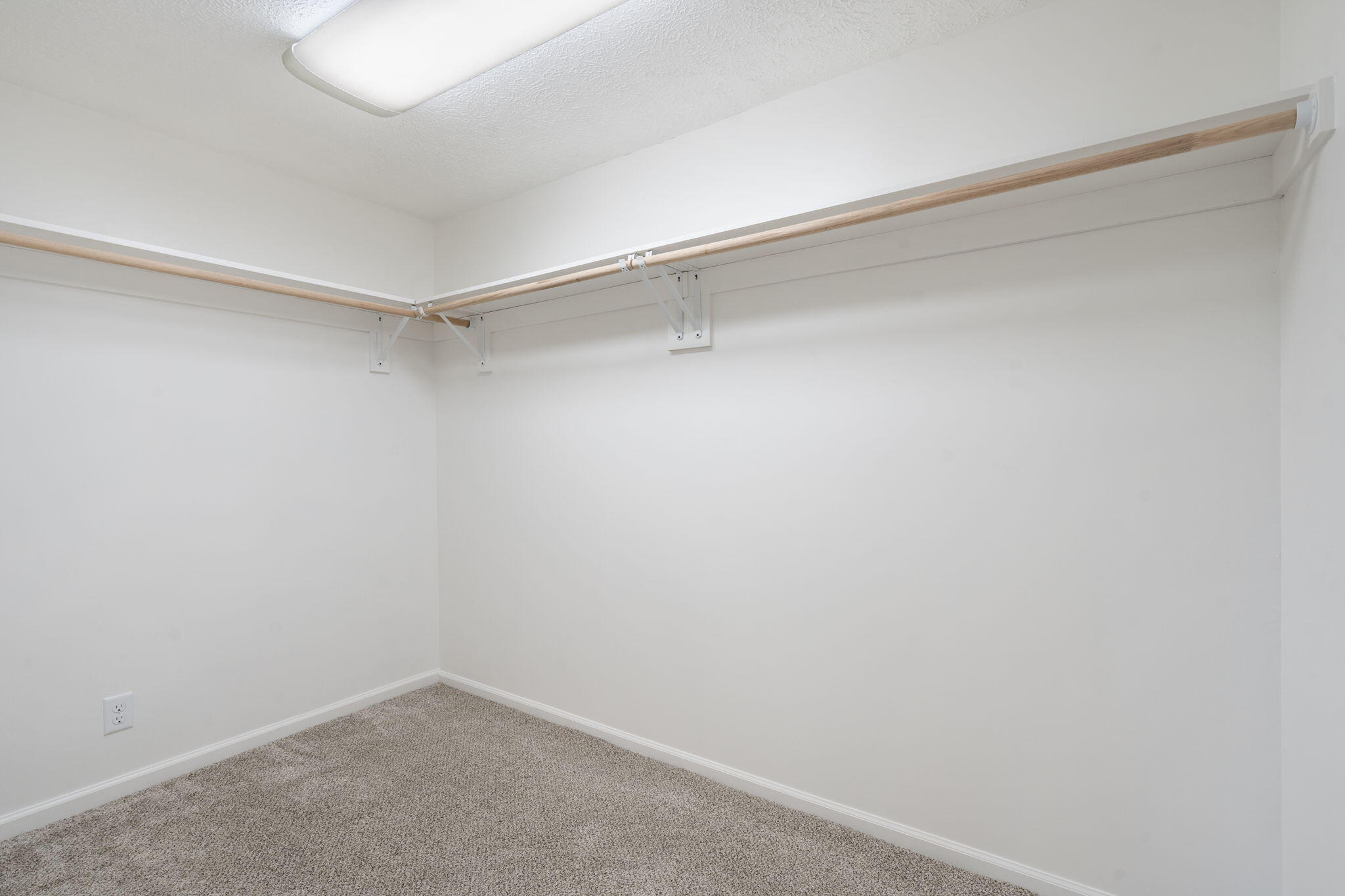 3312 South Graystone Avenue Property Photo 23