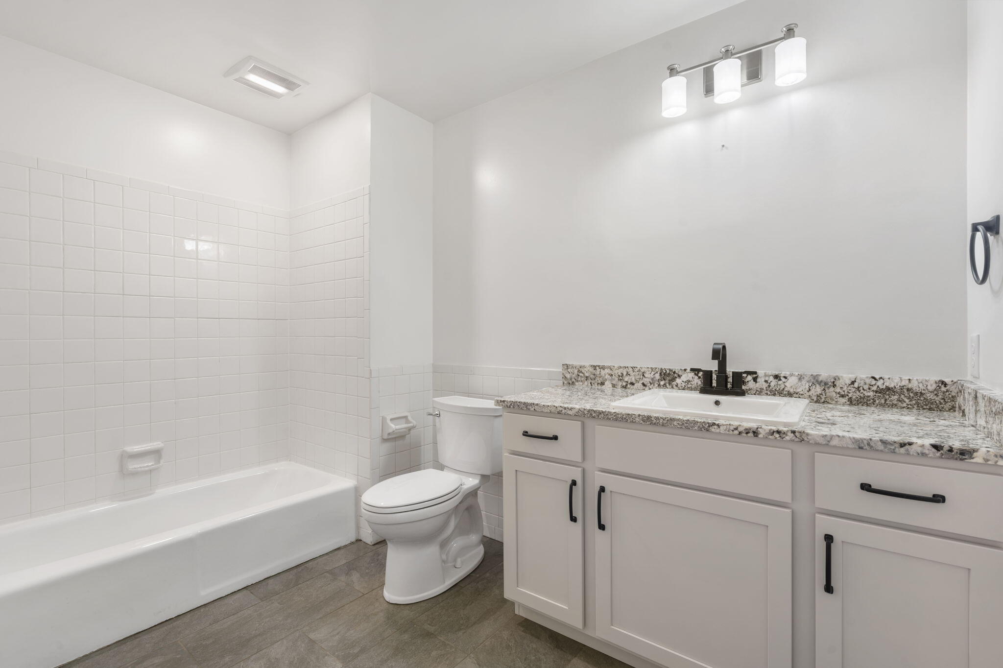 3312 South Graystone Avenue Property Photo 25