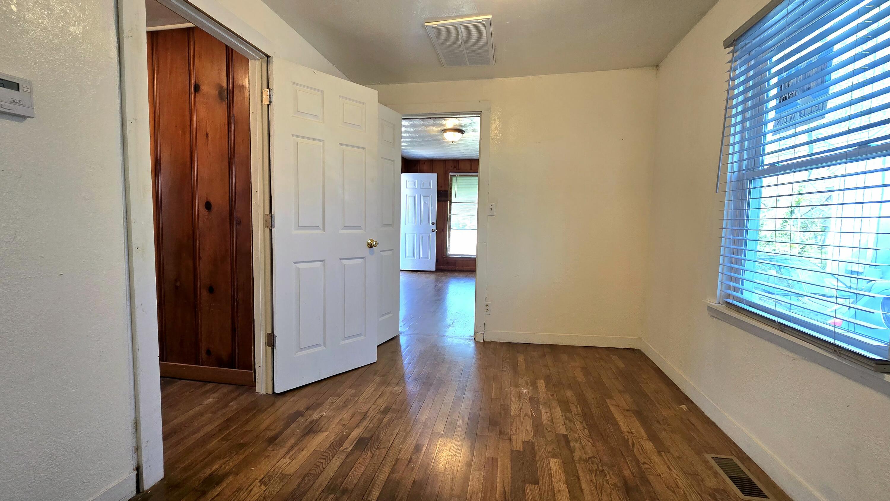 800 North Marion Avenue Property Photo 7